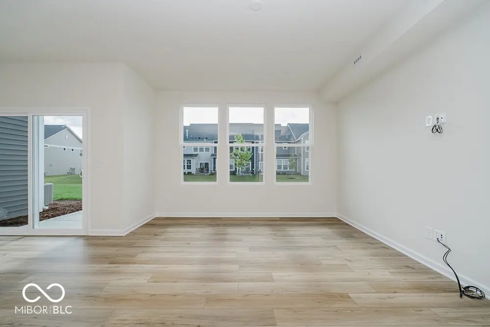 626 Garrow Drive MLS 22070583 Lancaster photo 8