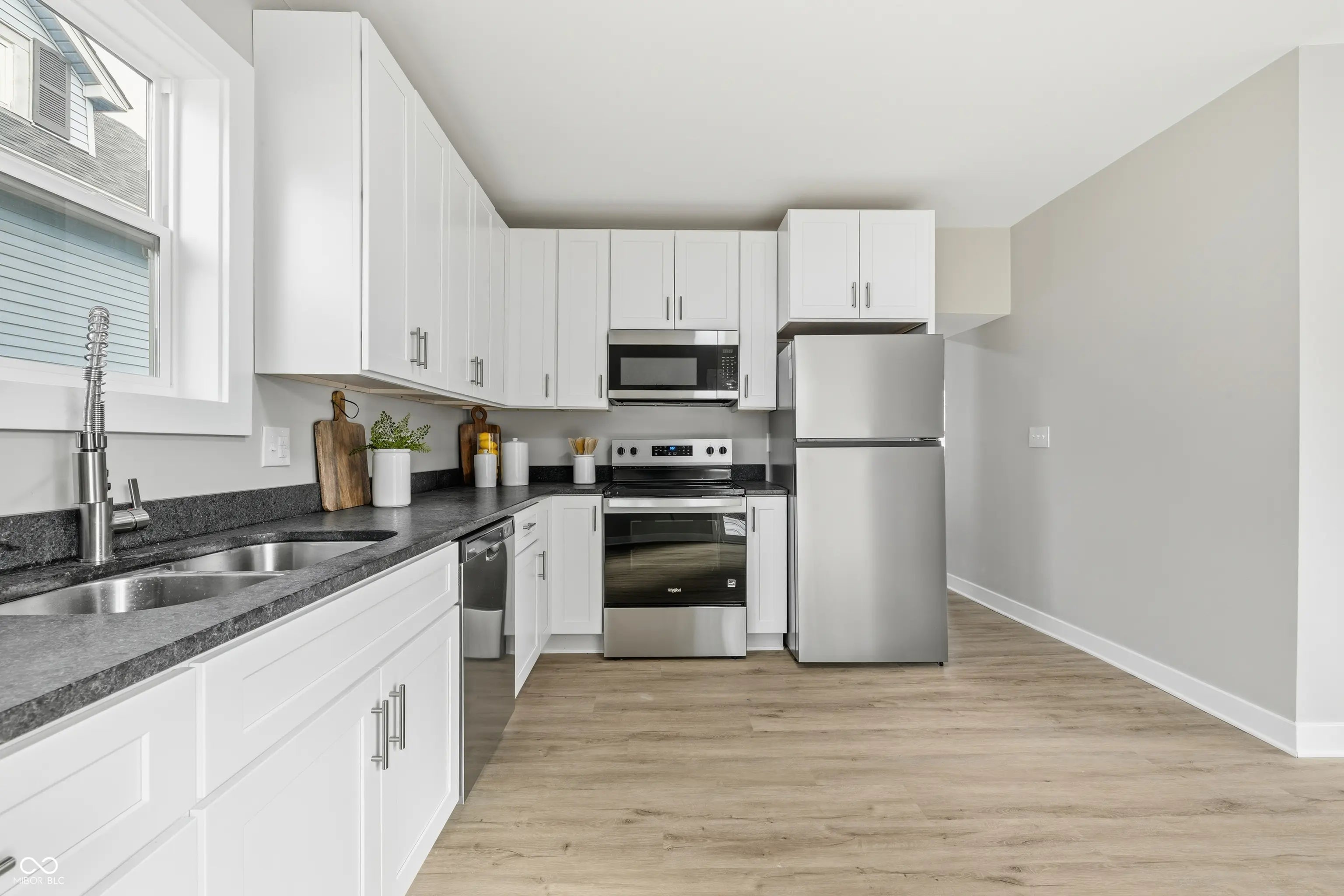 122 S 3rd Avenue MLS 22070594 Beech Grove photo 11