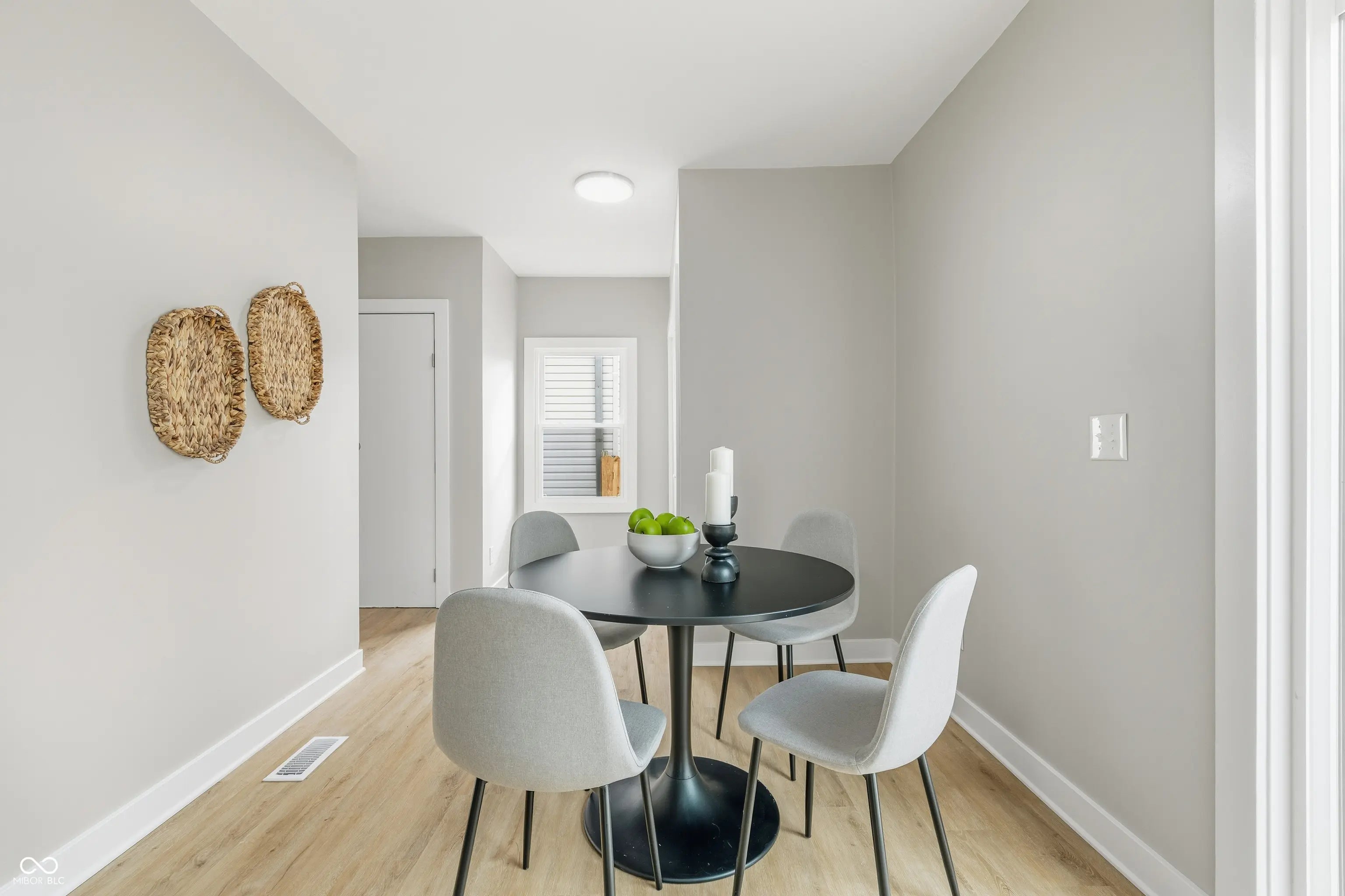 122 S 3rd Avenue MLS 22070594 Beech Grove photo 13