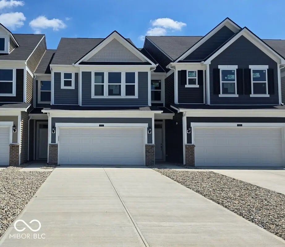 Photo of 614 Garrow Drive Westfield, IN 46074