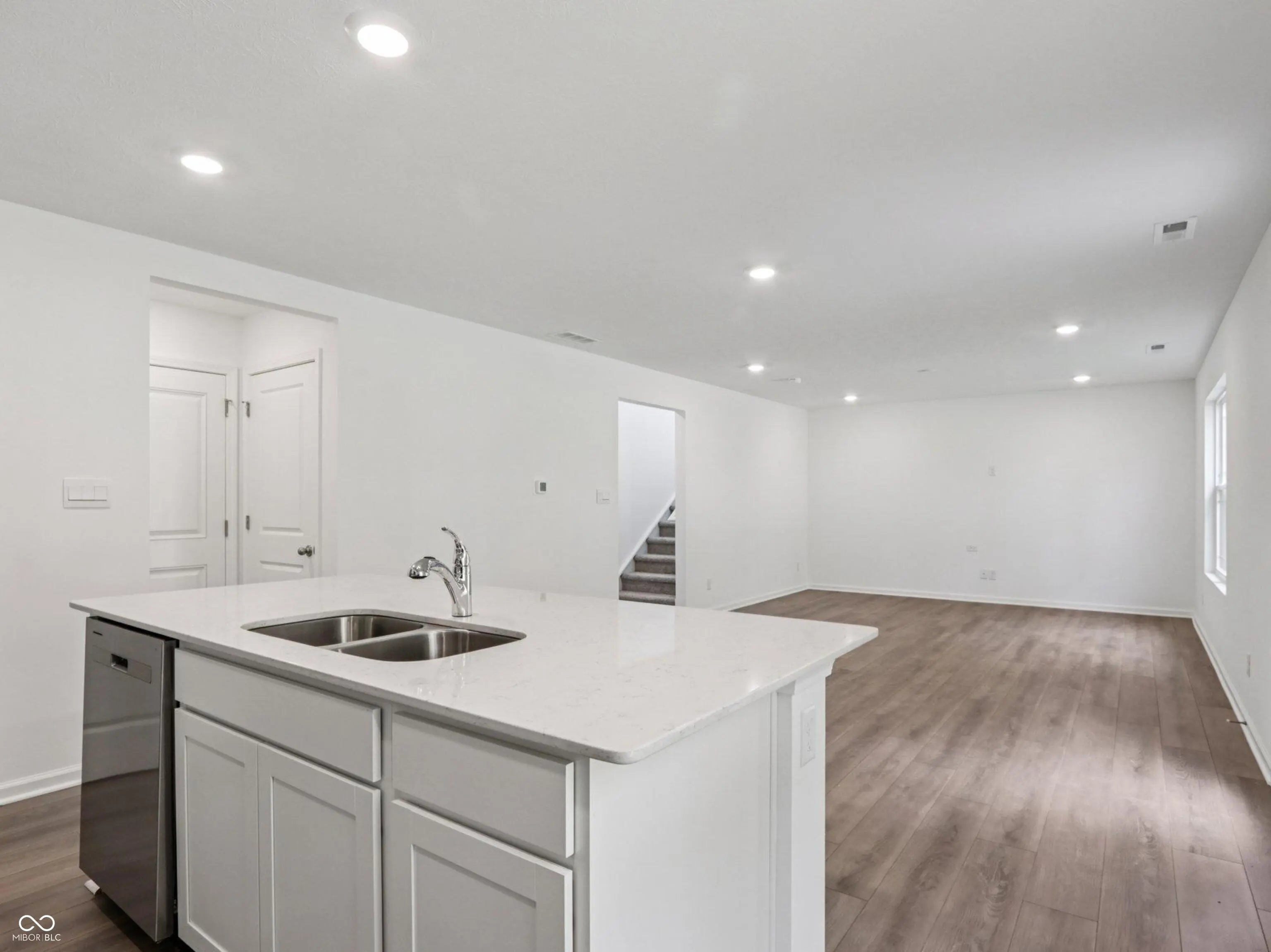 6906 Rawlings Lane MLS 22070617 Cardinal Grove photo 9