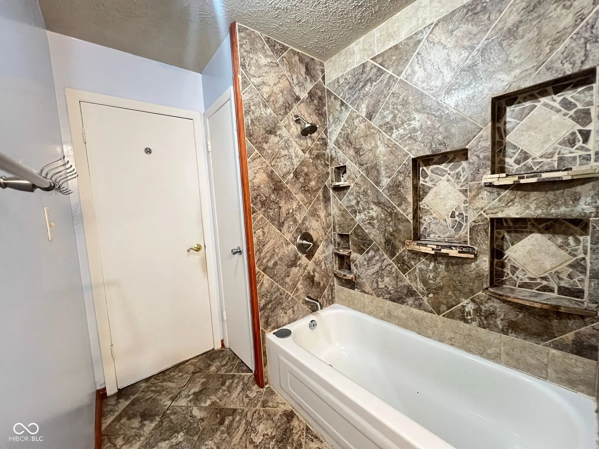 9122 Broken Arrow Road MLS 22070684 Coronado photo 15