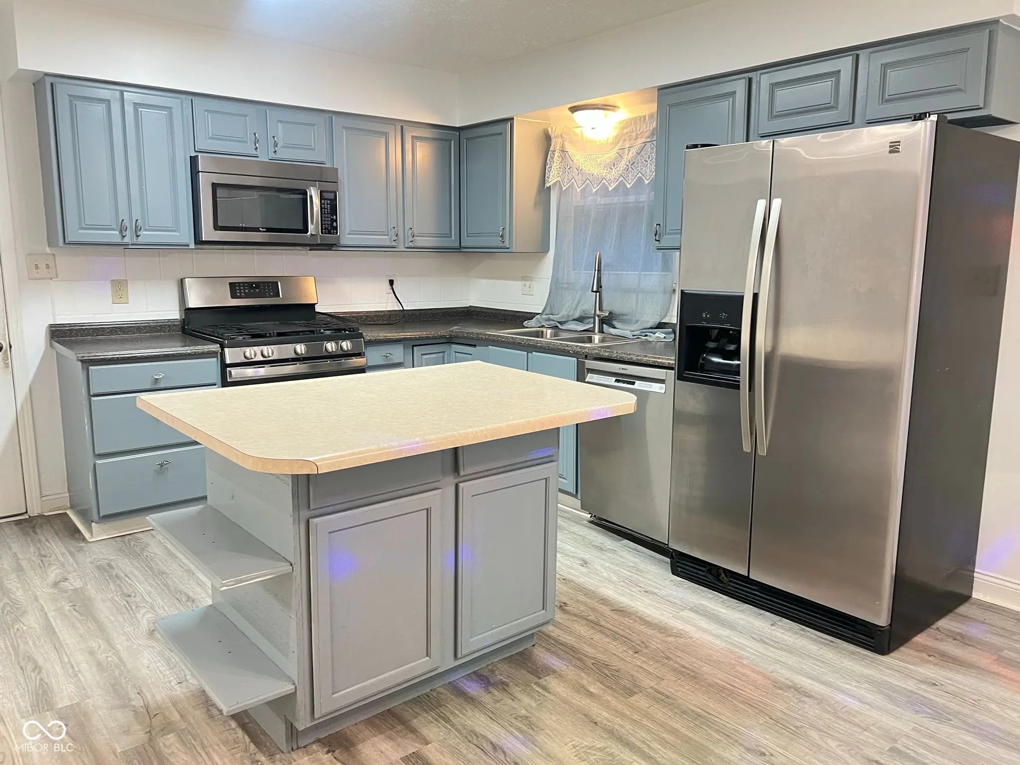 9122 Broken Arrow Road MLS 22070684 Coronado photo 5