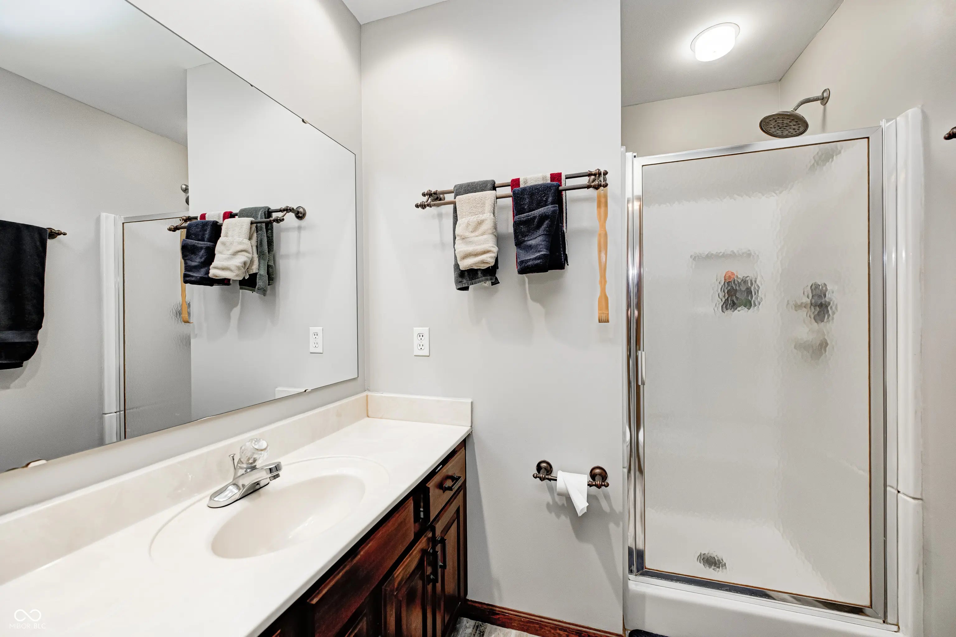 645 Masten Street MLS 22070692 Jordans photo 13