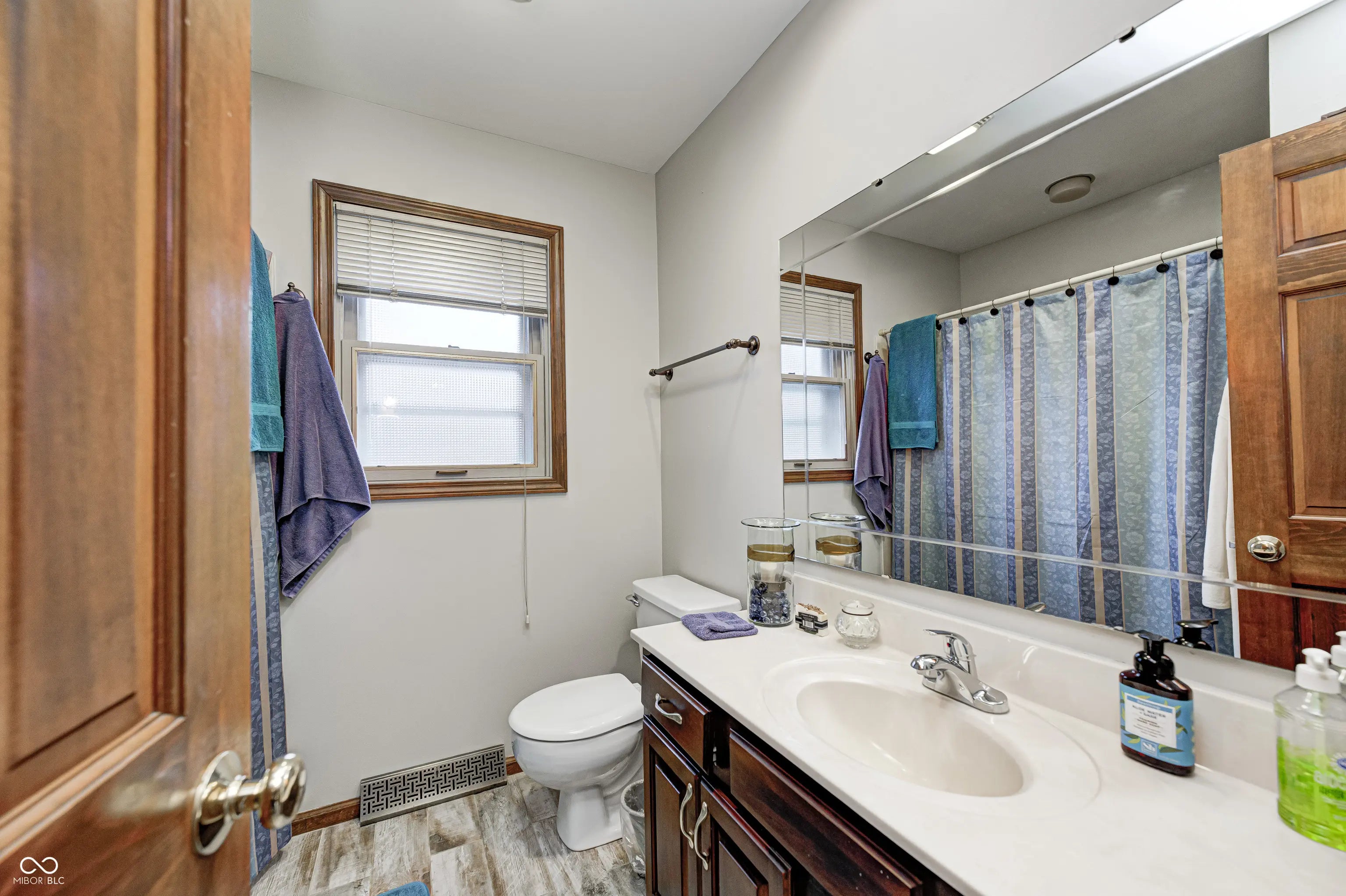 645 Masten Street MLS 22070692 Jordans photo 15