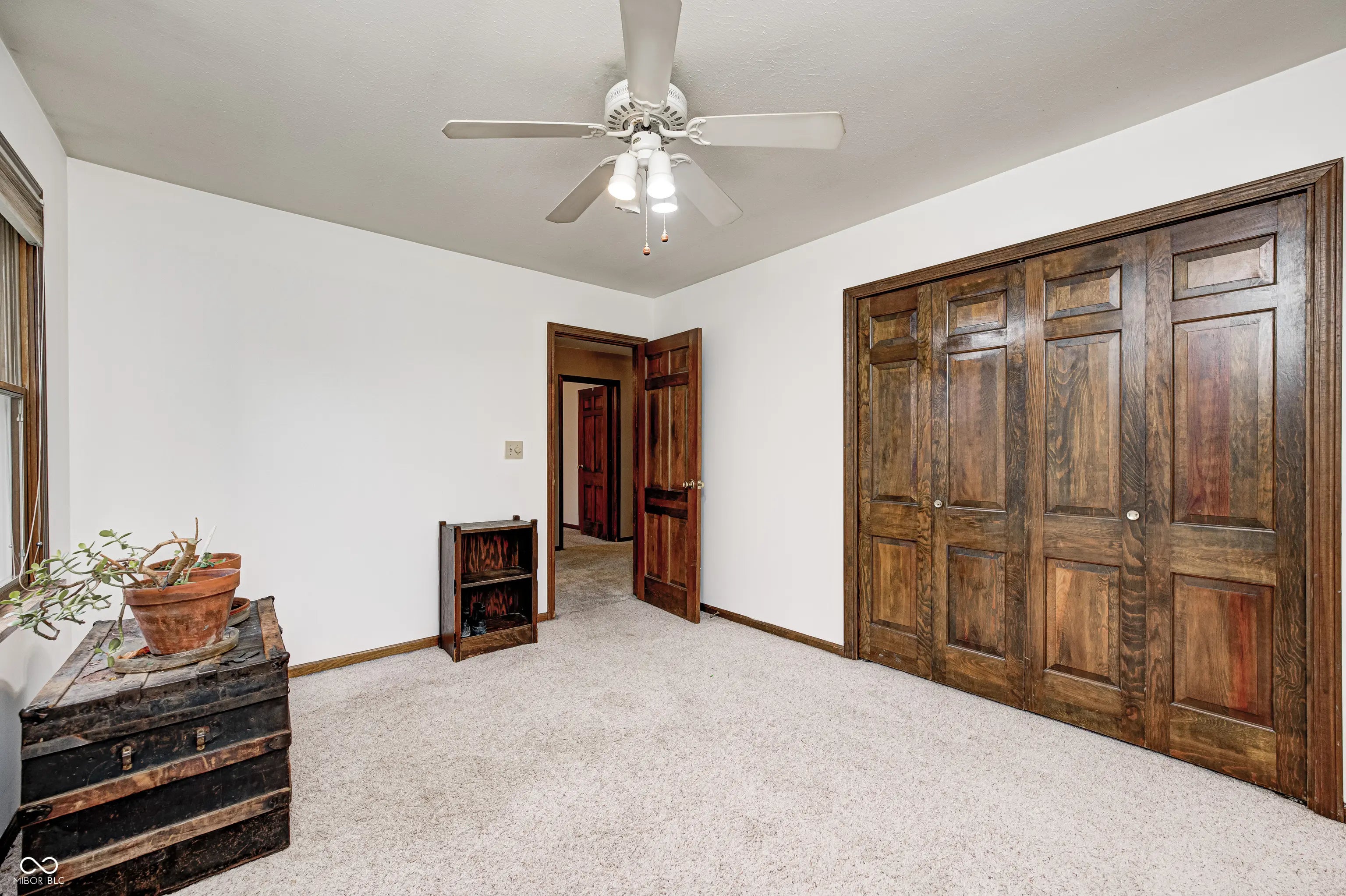 645 Masten Street MLS 22070692 Jordans photo 17