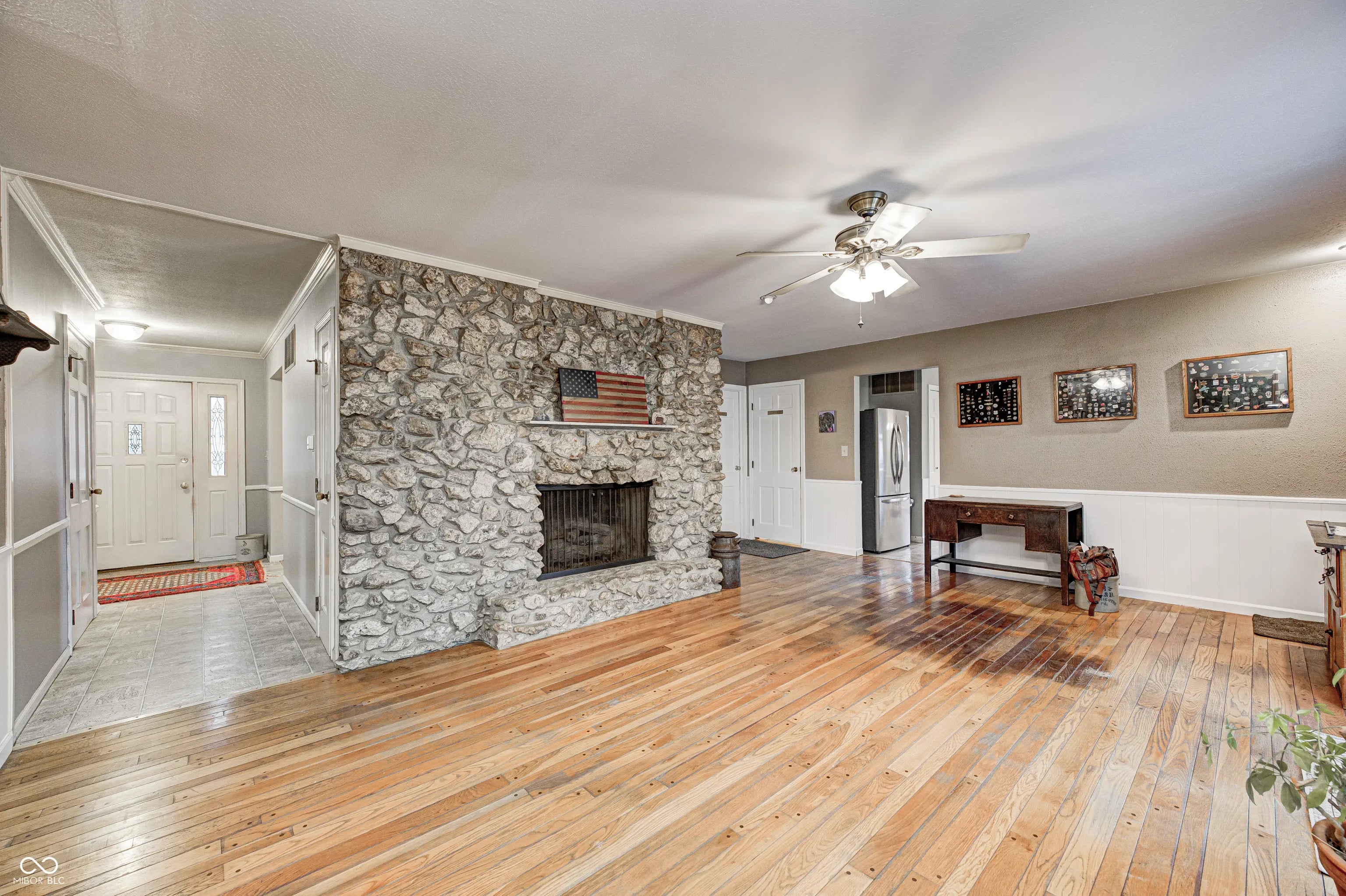 645 Masten Street MLS 22070692 Jordans photo 6