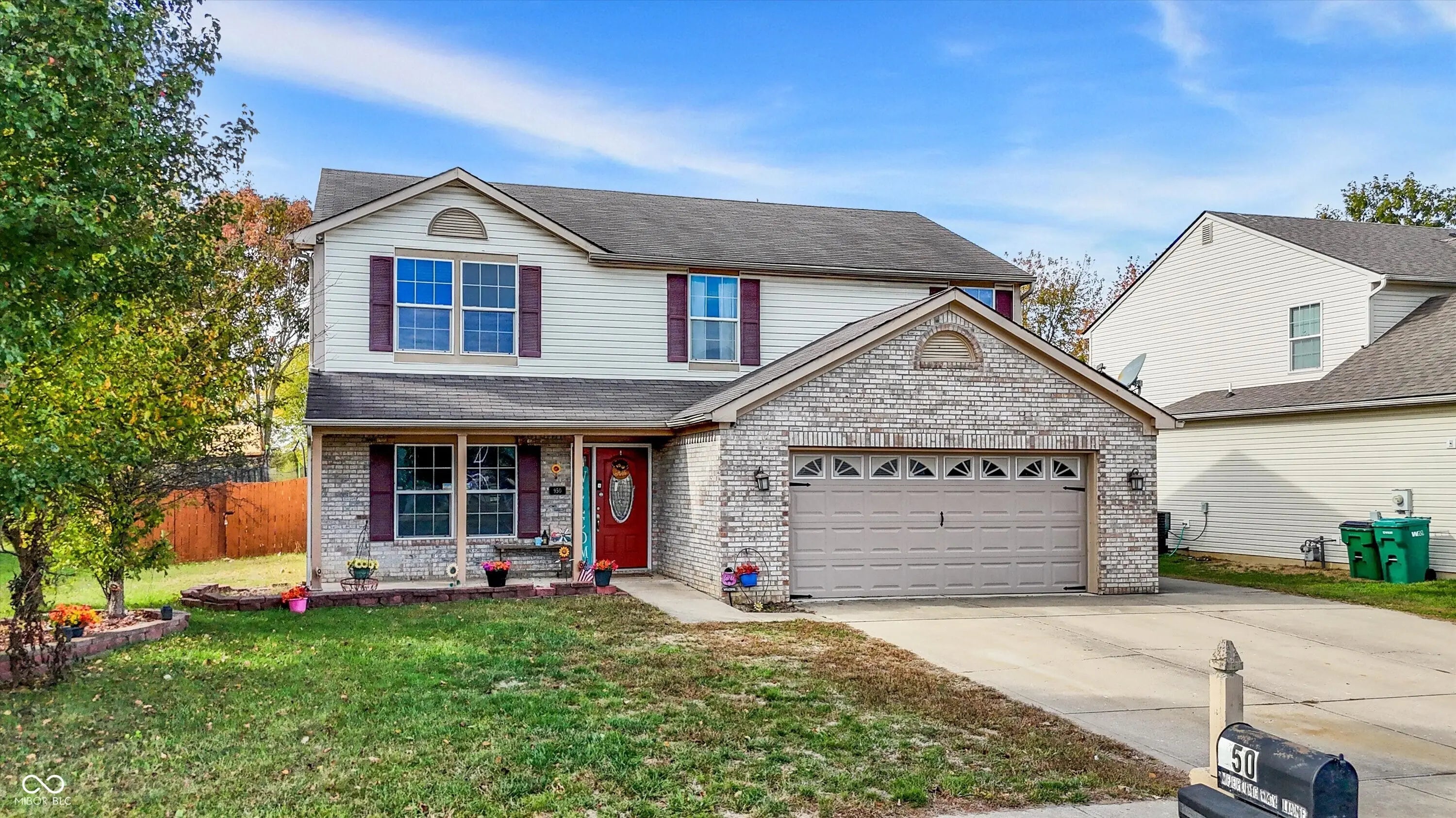 Photo of 950 Weeping Way Lane Avon, IN 46123