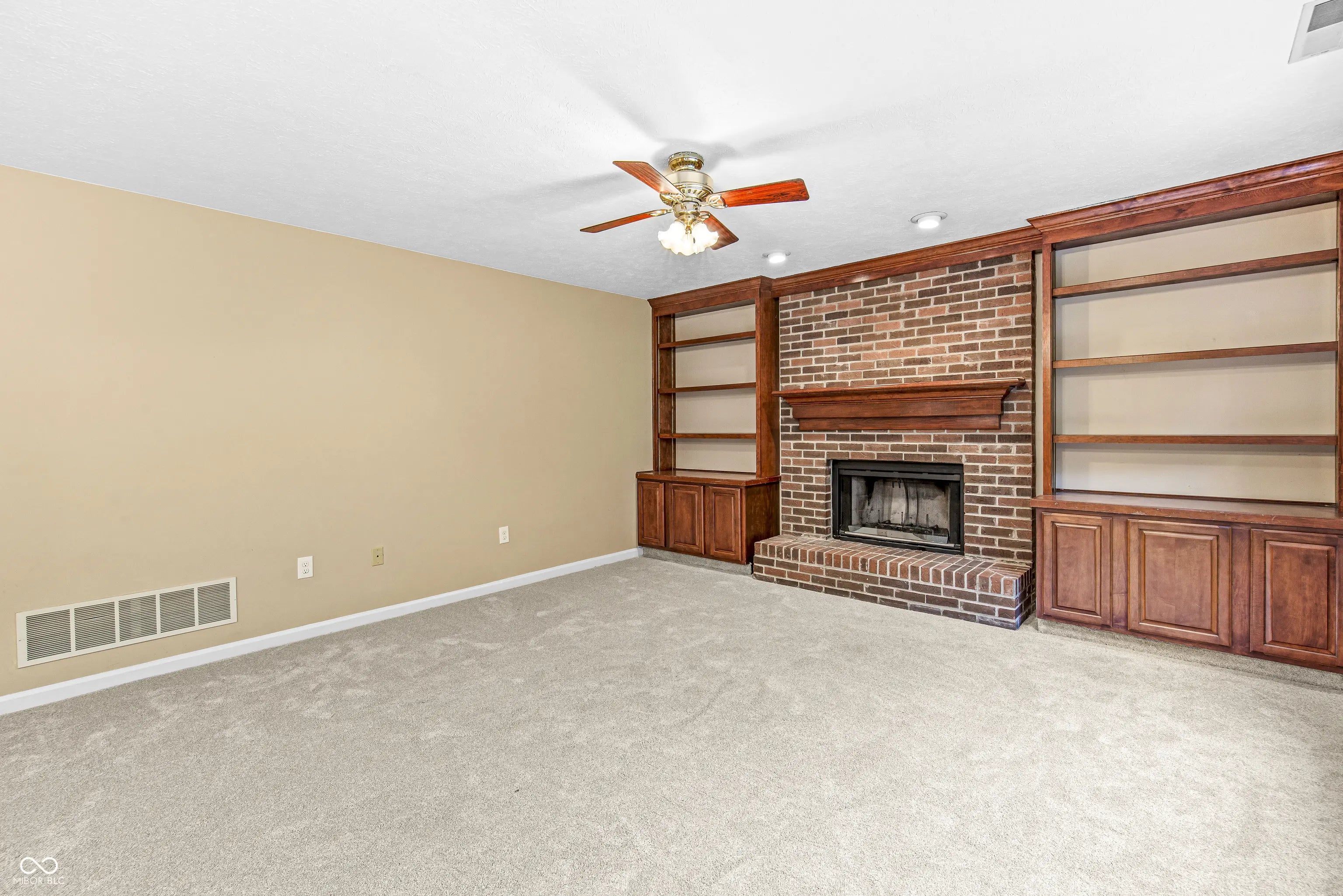 6369 Stonecreek Drive MLS 22070775 Fieldstone At Twin Creeks photo 11