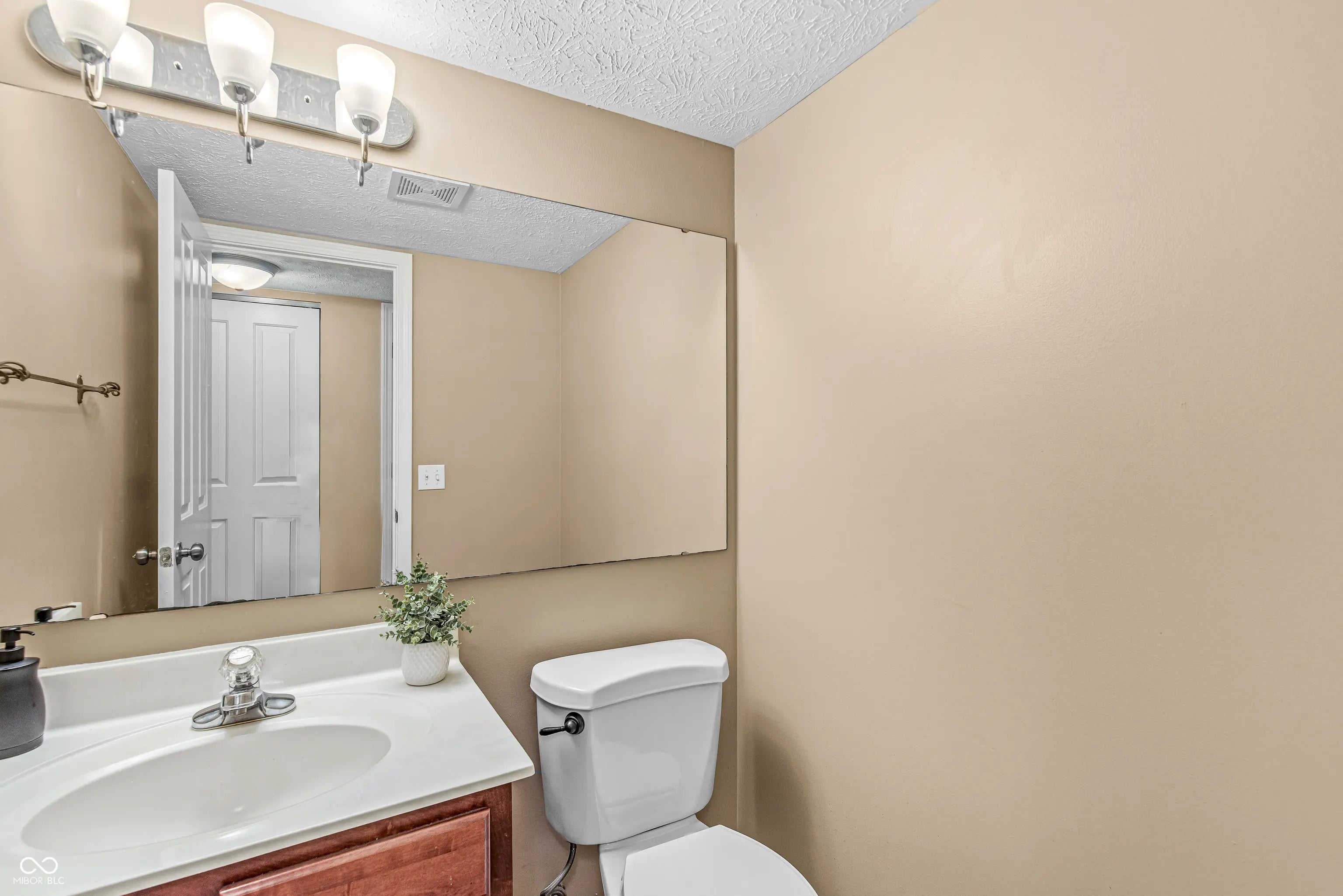 6369 Stonecreek Drive MLS 22070775 Fieldstone At Twin Creeks photo 13