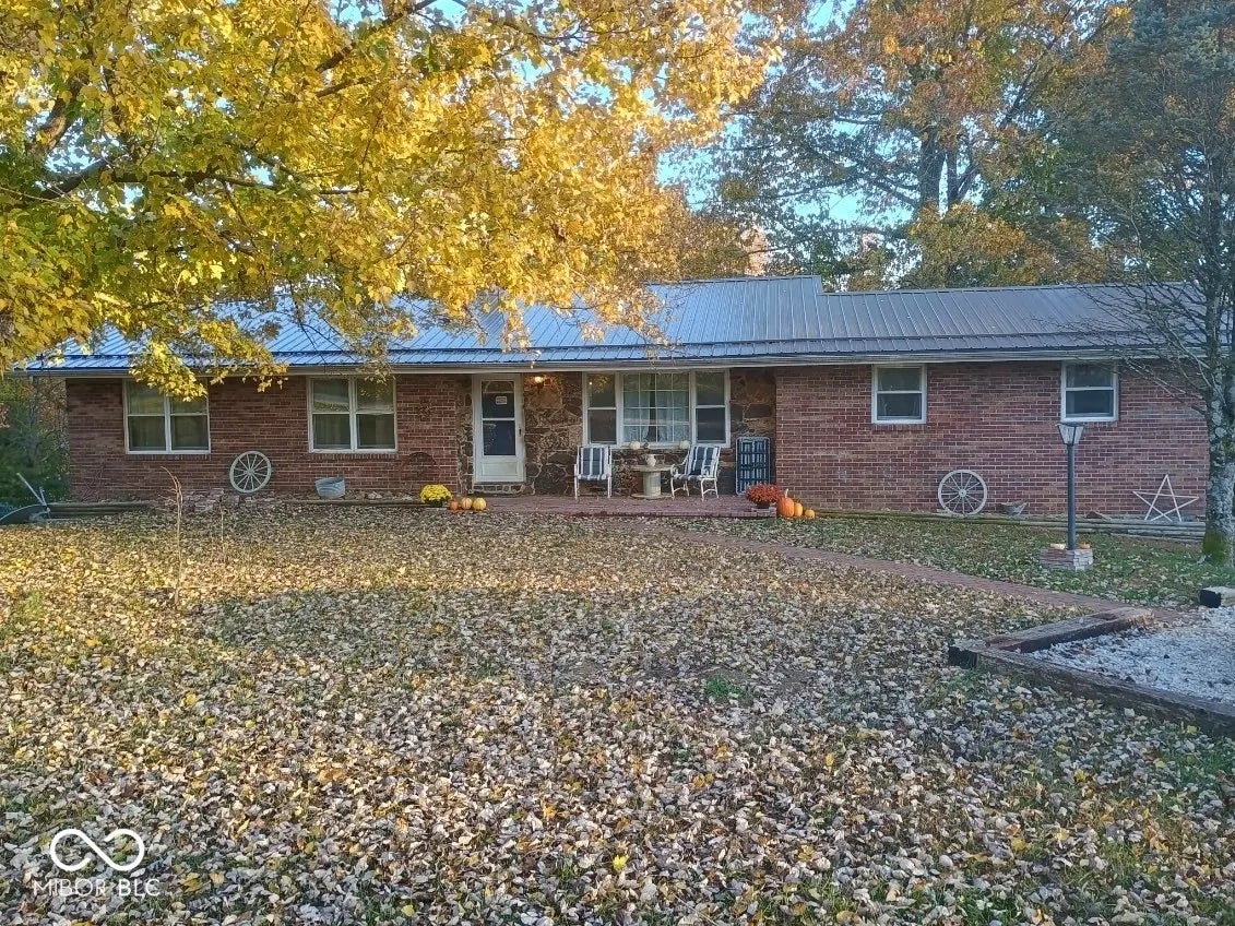 Photo of 1357 S Haslers Road Bloomfield, IN 47424