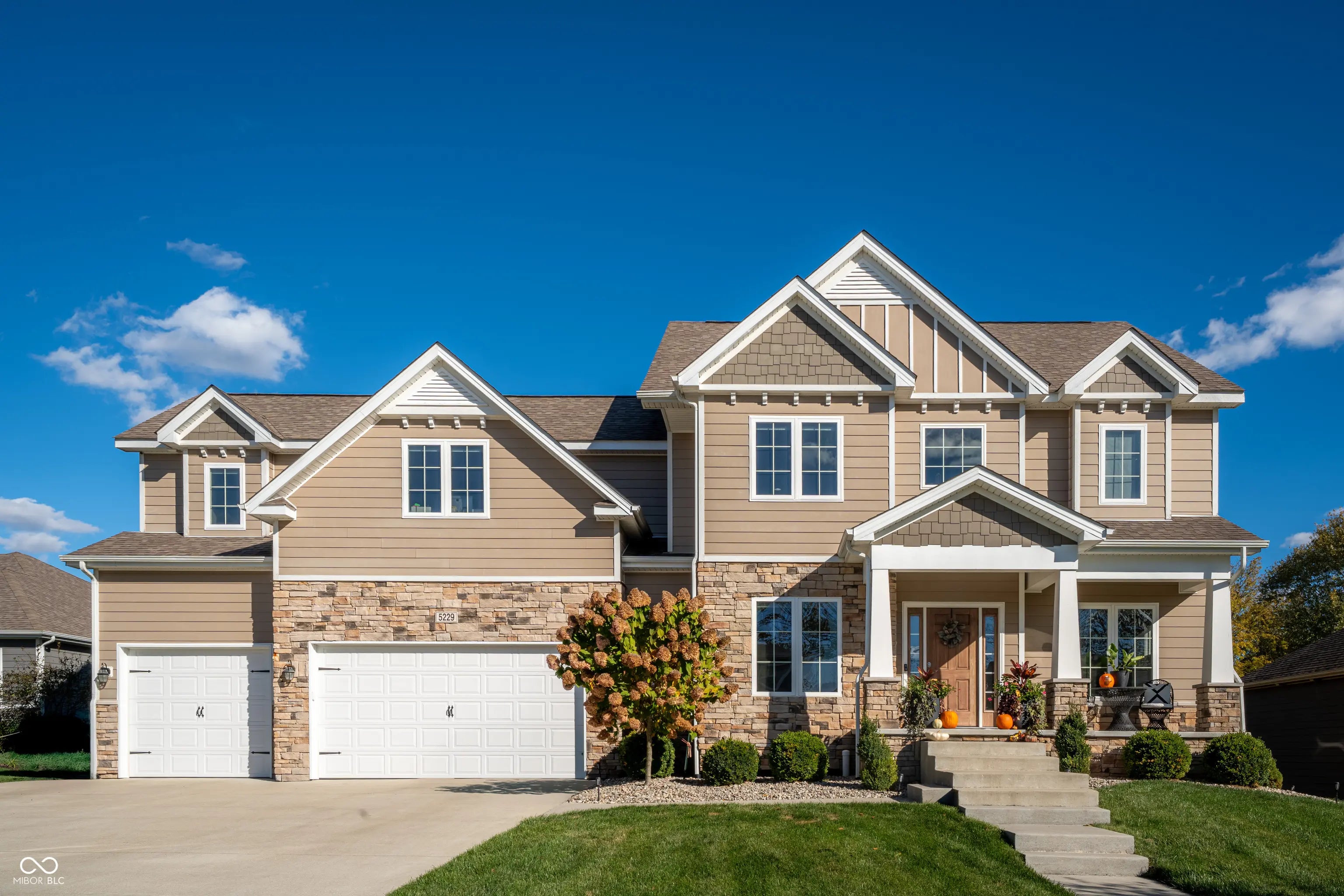 Photo of 5229 Stonehaven Lane Columbus, IN 47201