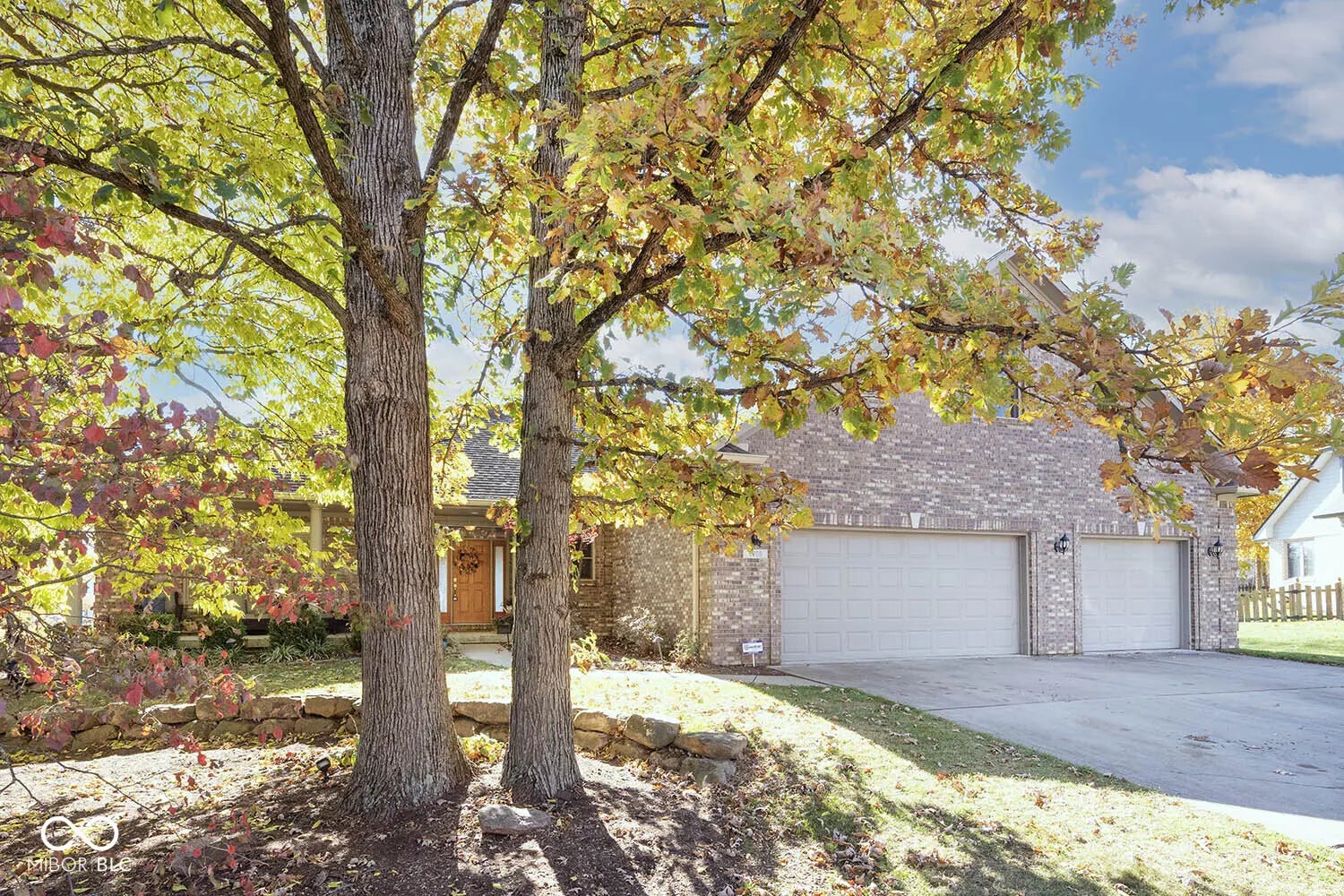 Photo of 5268 Oakbrook Drive Plainfield, IN 46168
