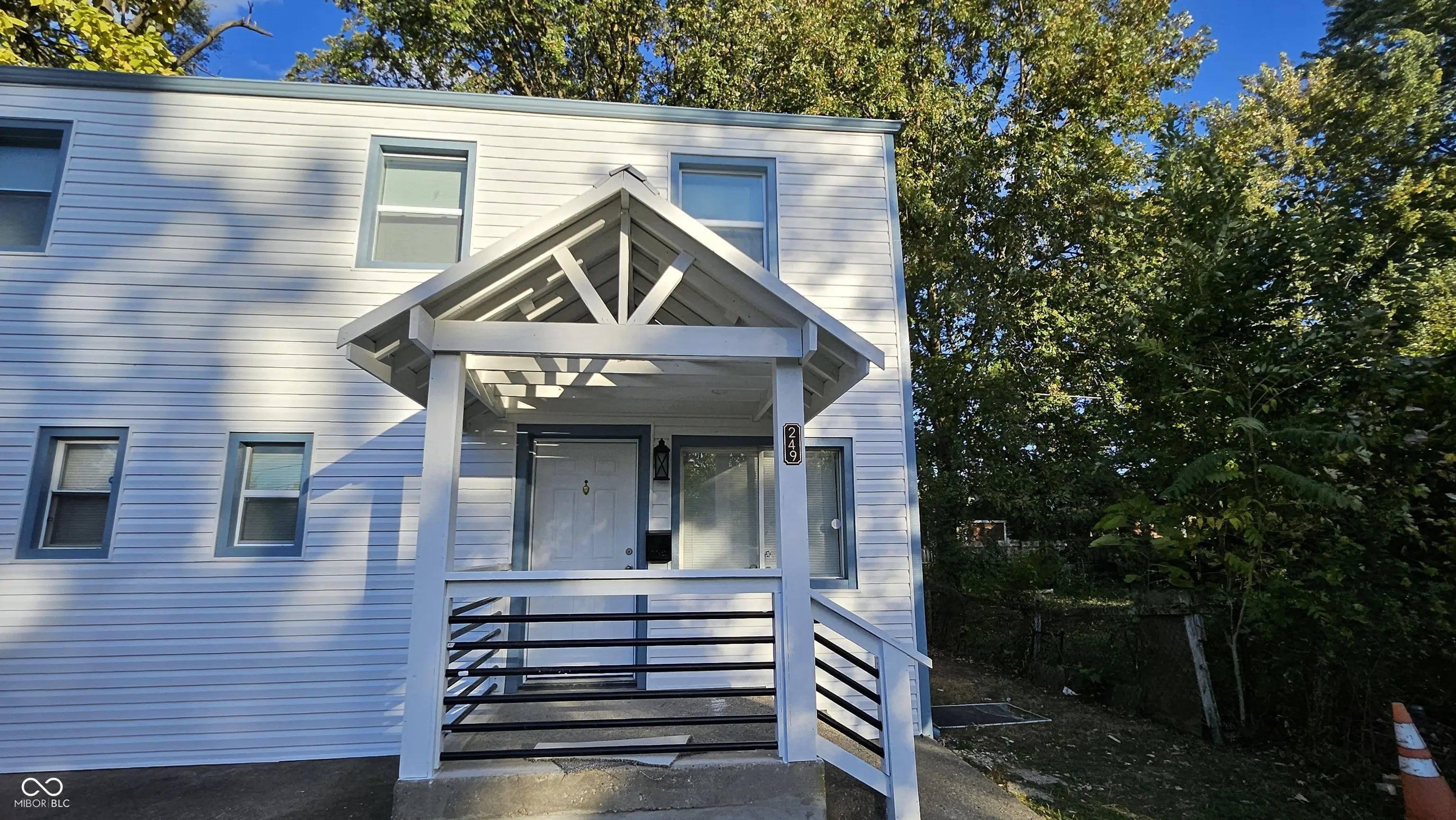 247-249 S Emerson Avenue MLS 22070999 Campus Terrace photo 2