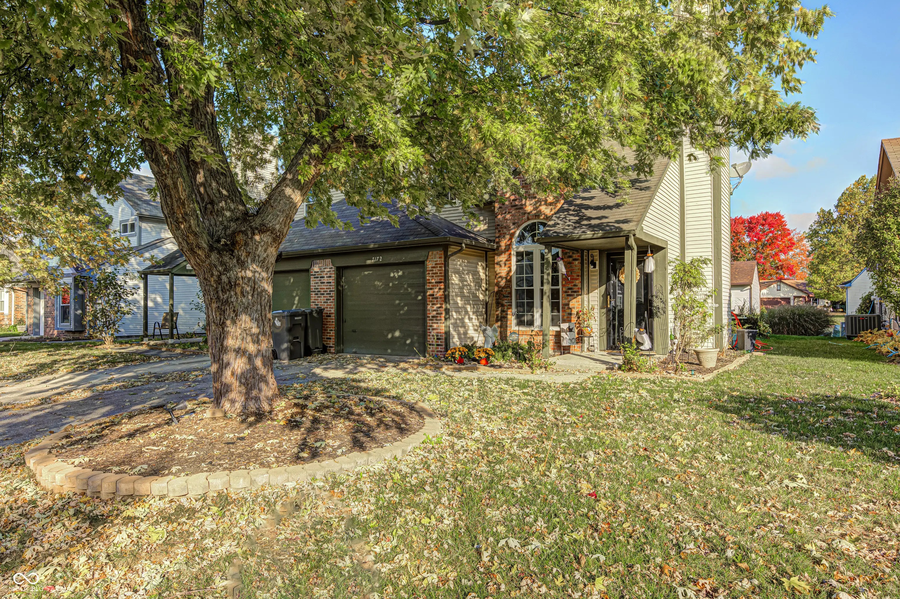 7172 Eagle Cove Drive N MLS 22071047 Eagle Cove photo 1