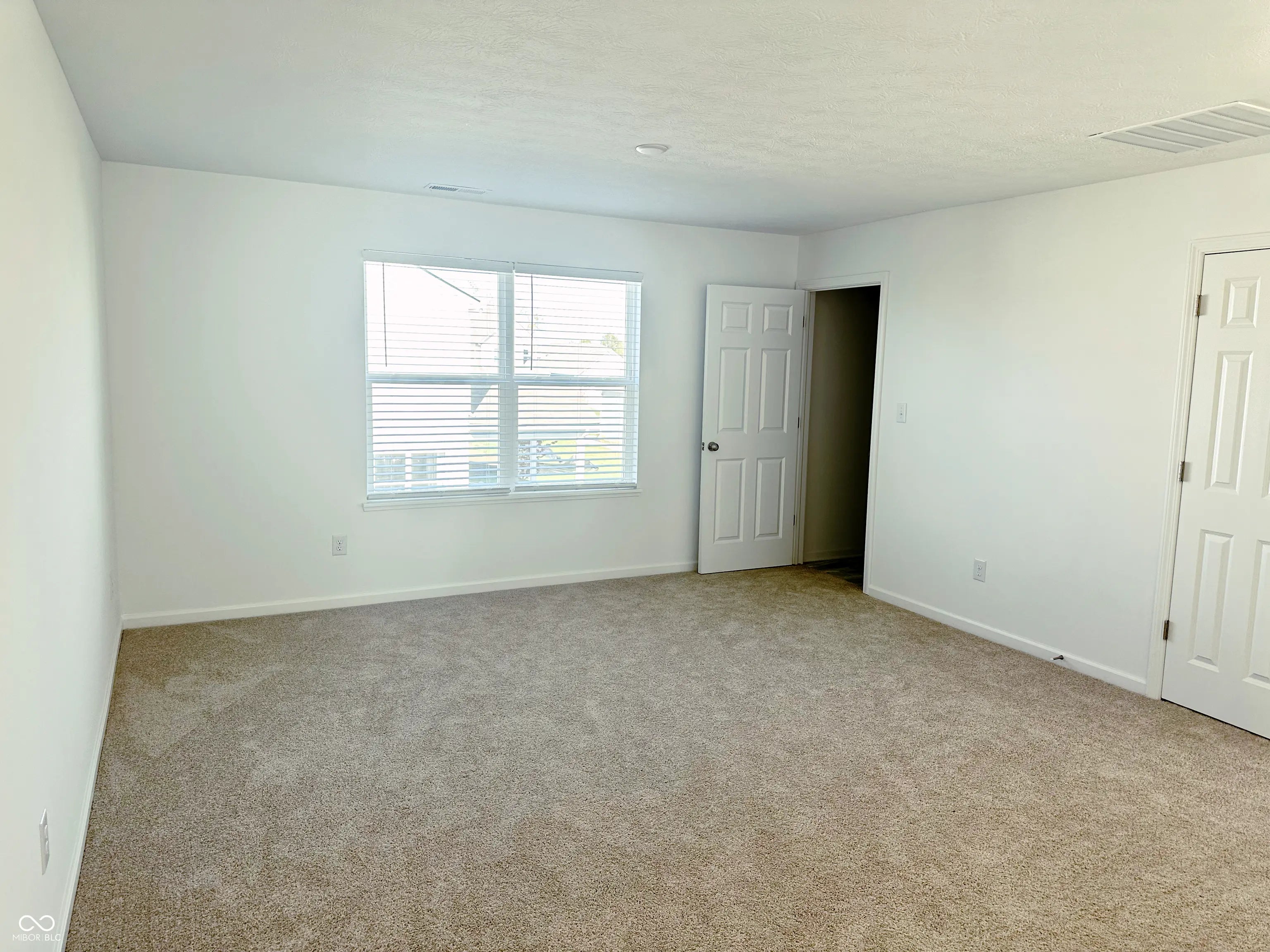 5115 Triple Crown Way MLS 22071138 Belmont photo 21