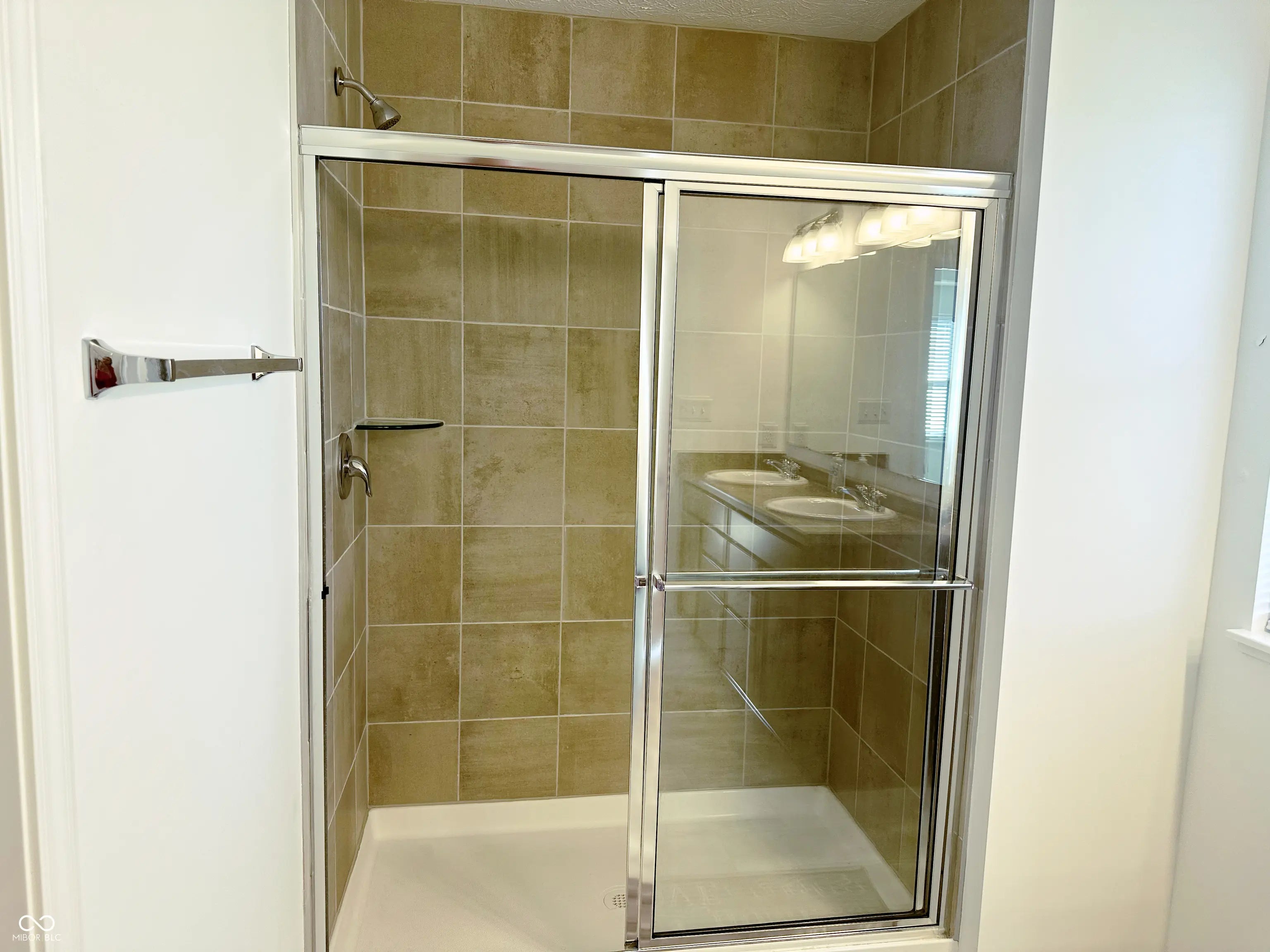 5115 Triple Crown Way MLS 22071138 Belmont photo 29