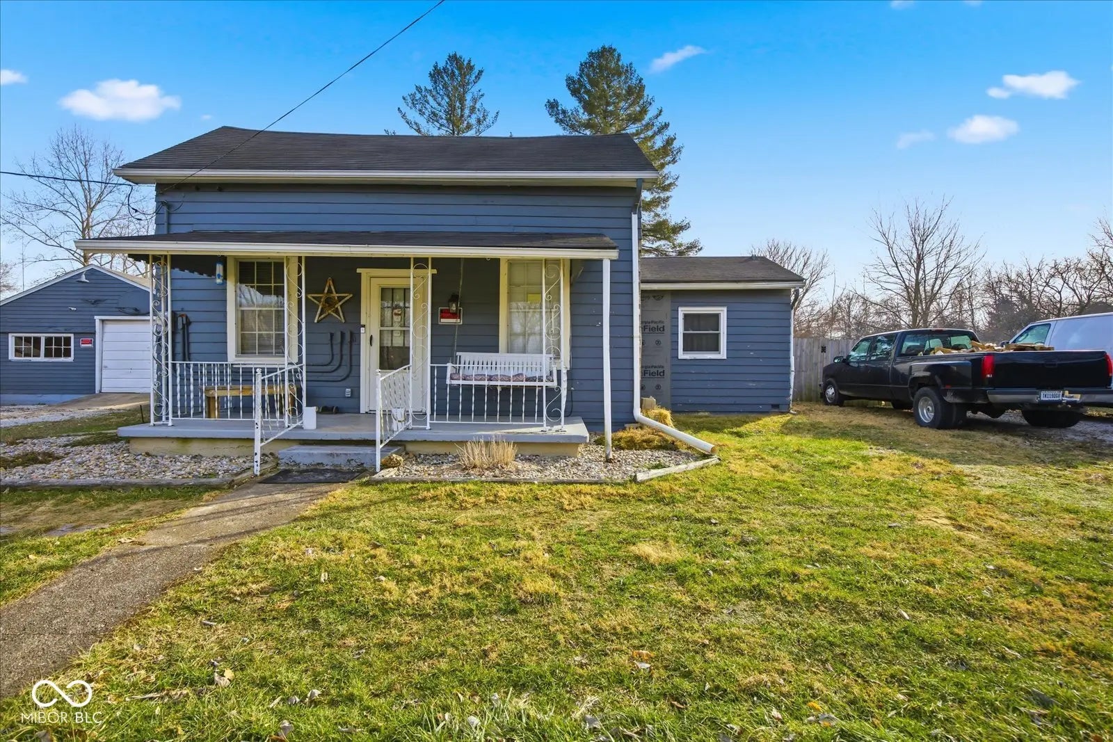 9144 S Geneva Main Street, Flat Rock