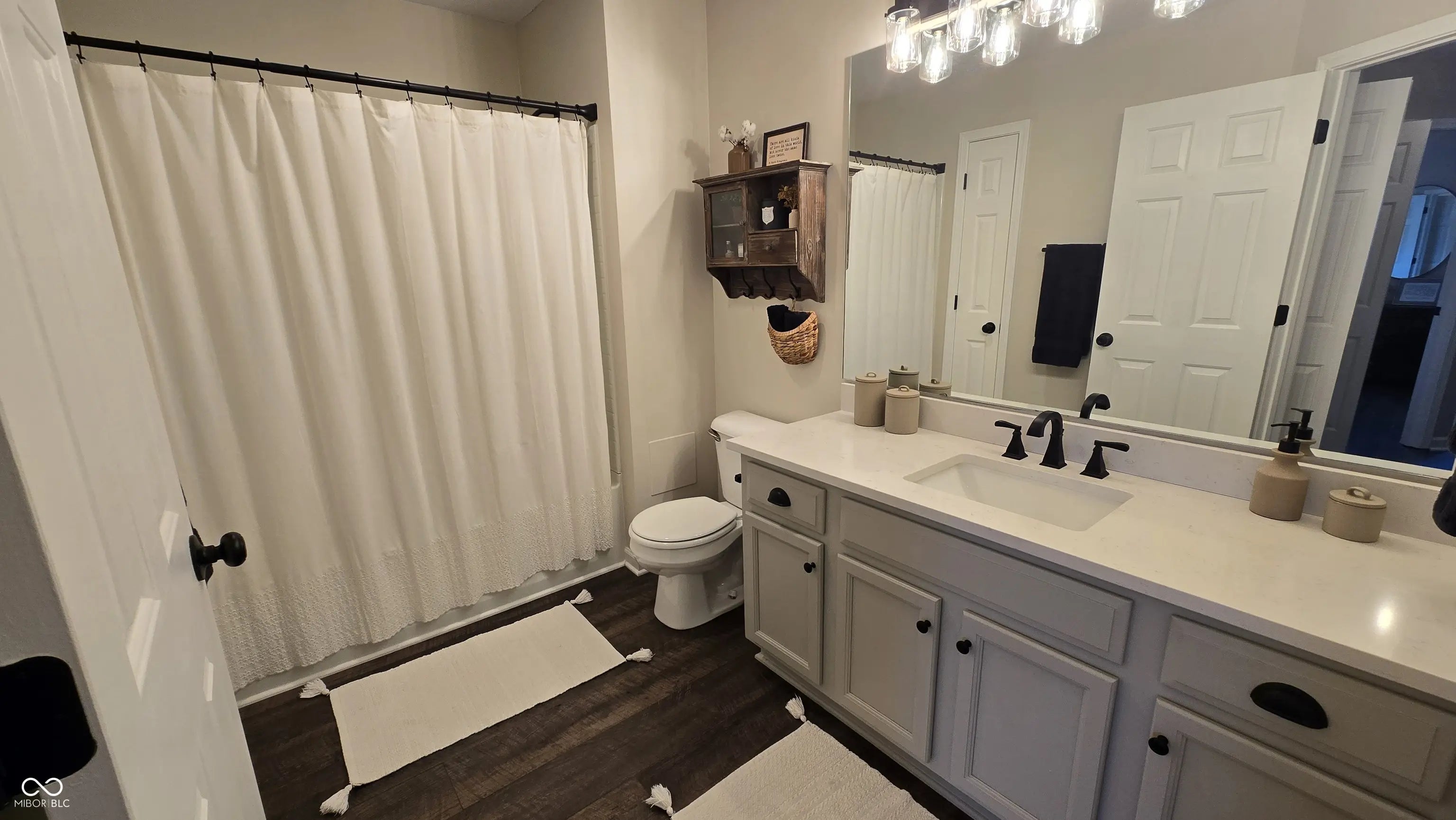 8292 Enclave Boulevard MLS 22071205 The Enclave Of Fishers Pointe photo 10