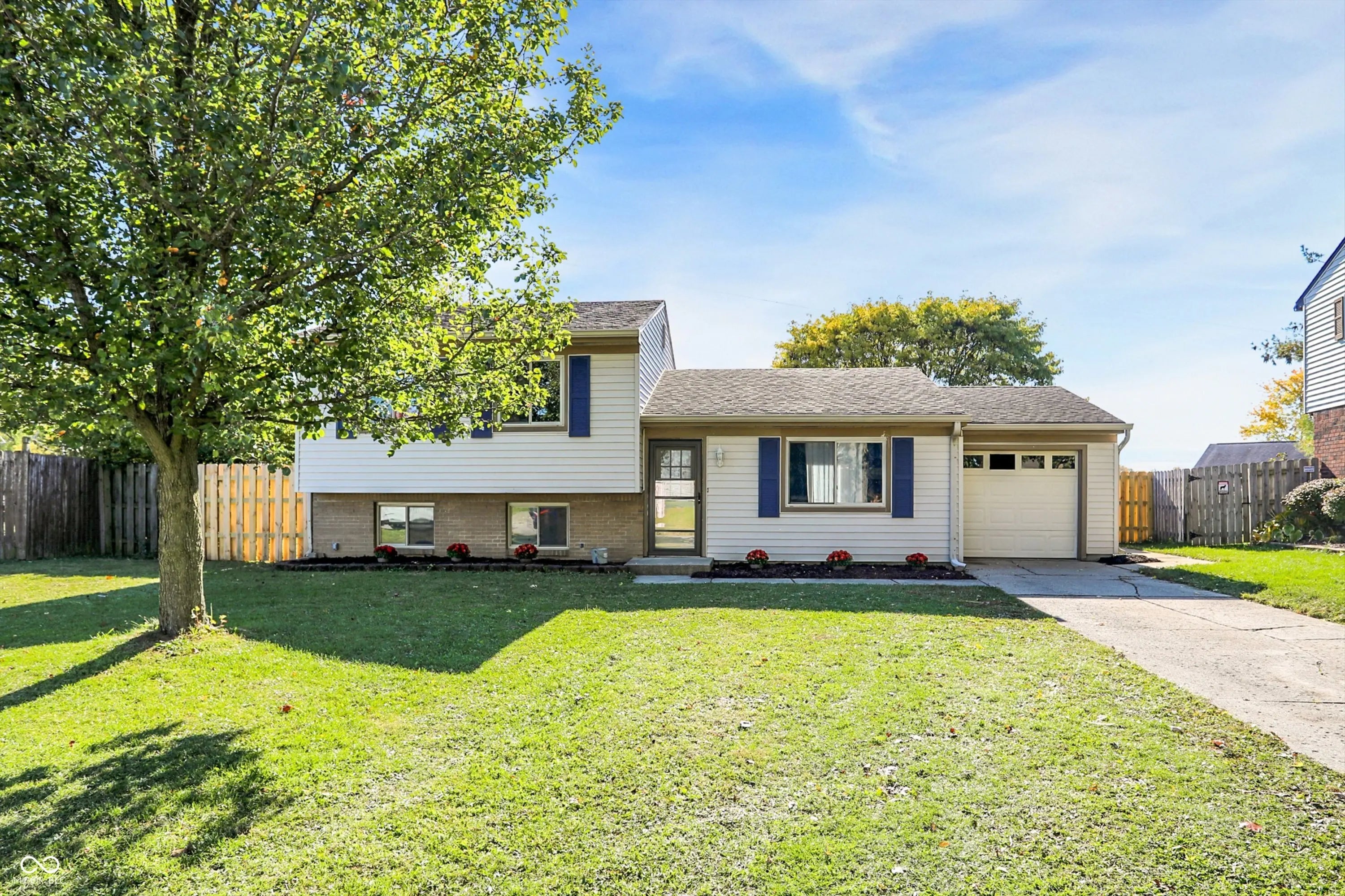 5533 Antoneli Lane, Indianapolis