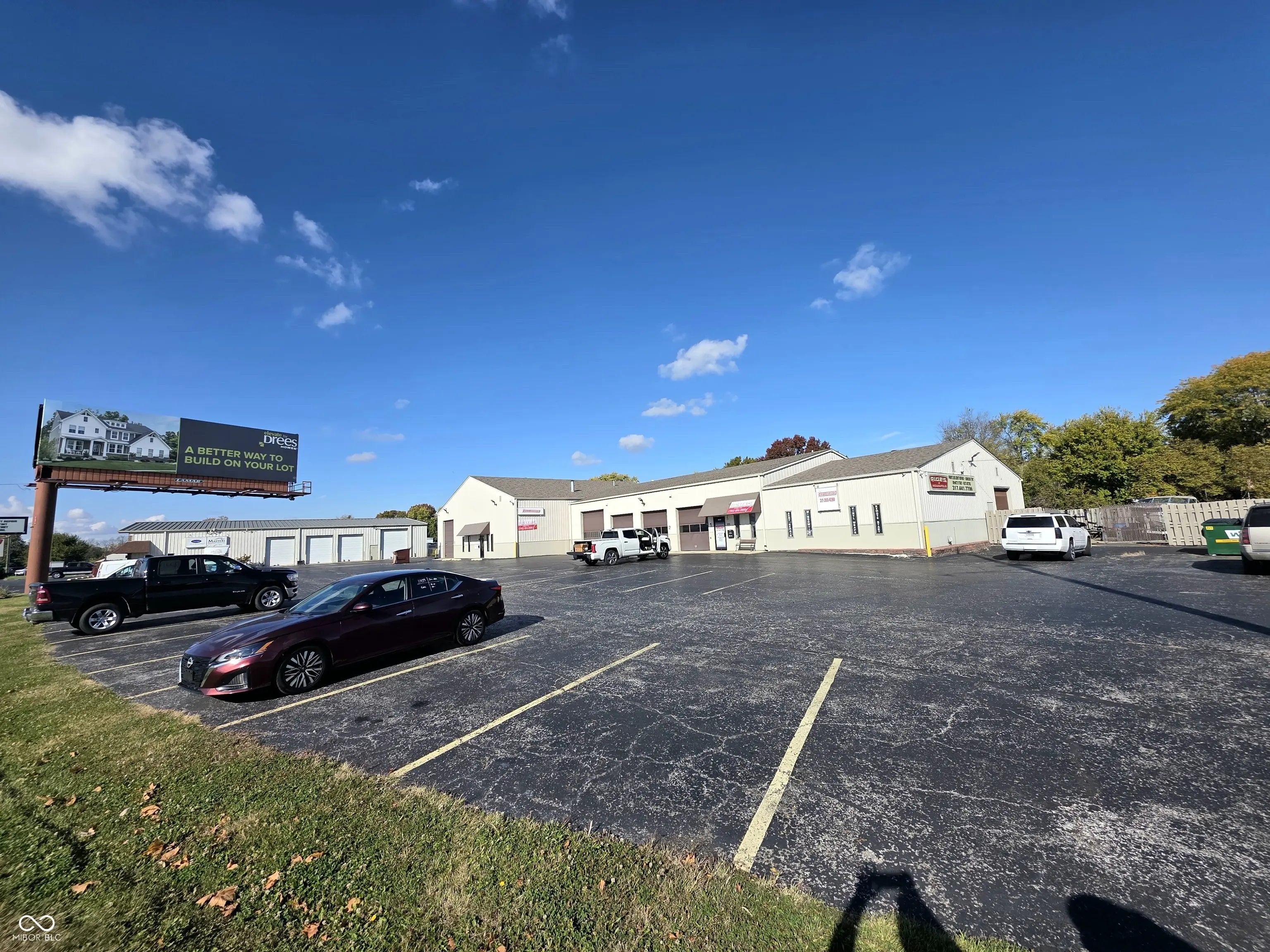 8350 W Washington Street, Indianapolis