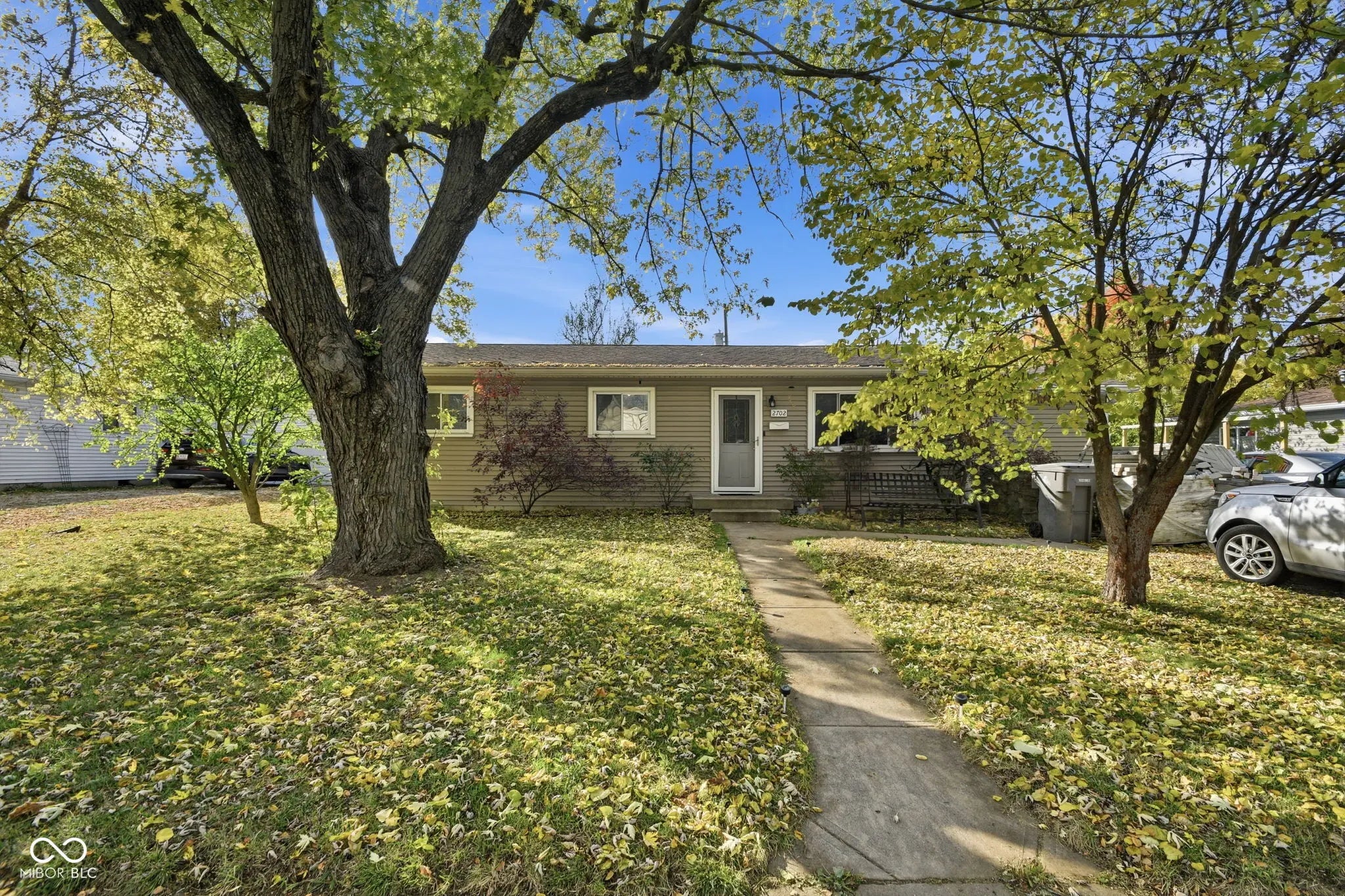 2702 S Randolph Street, Indianapolis