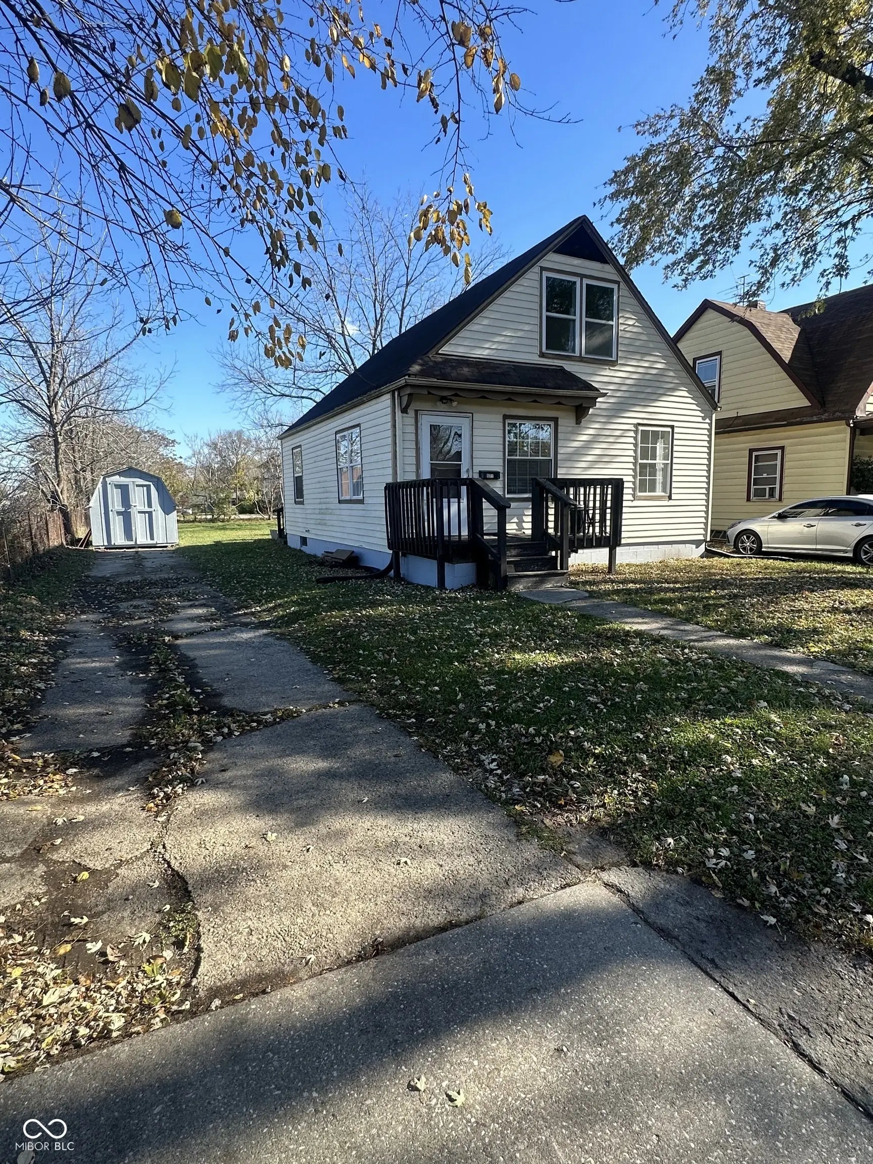 821 S Tremont Street, Indianapolis