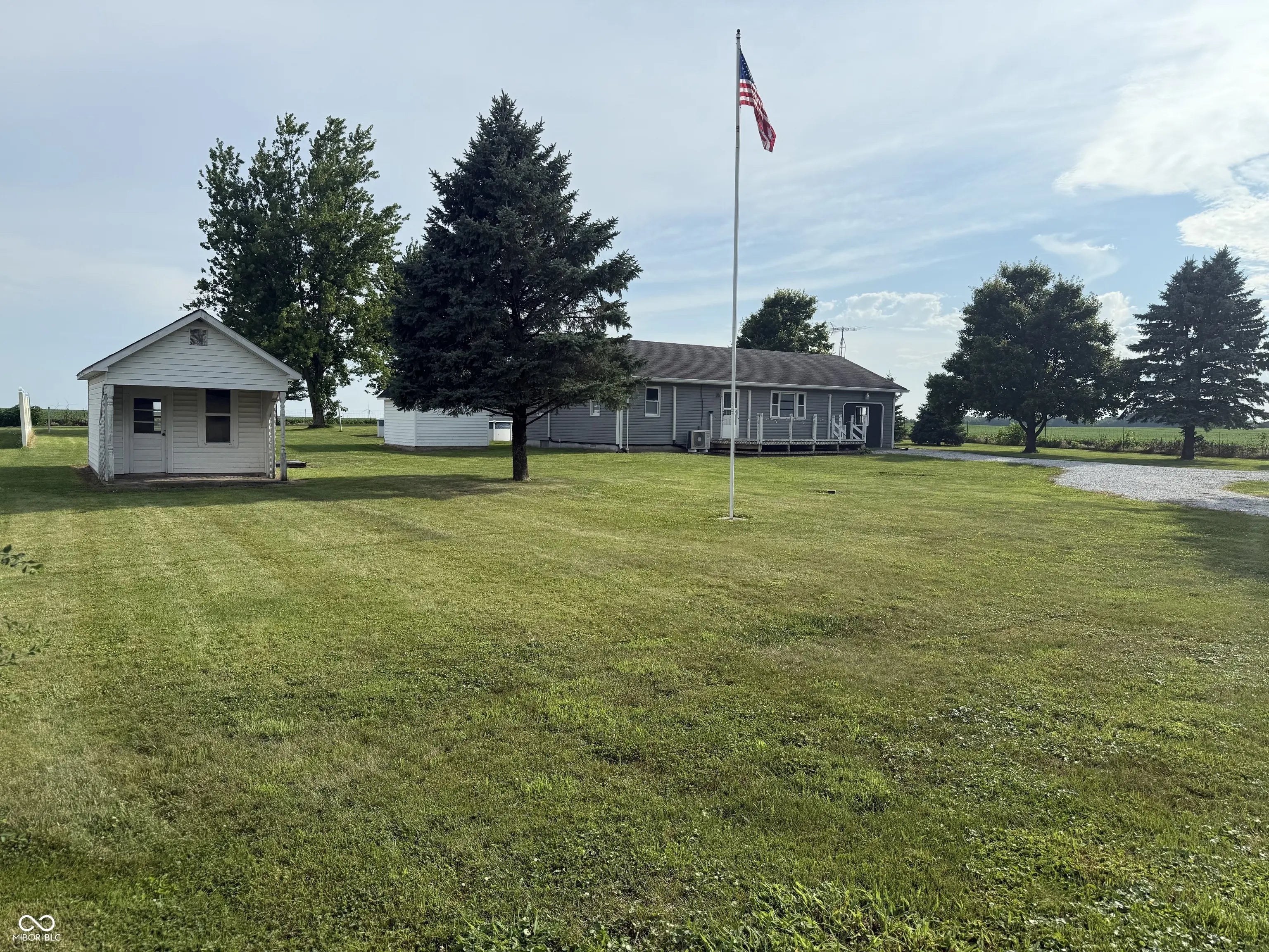 6095 W 1900 N, Elwood