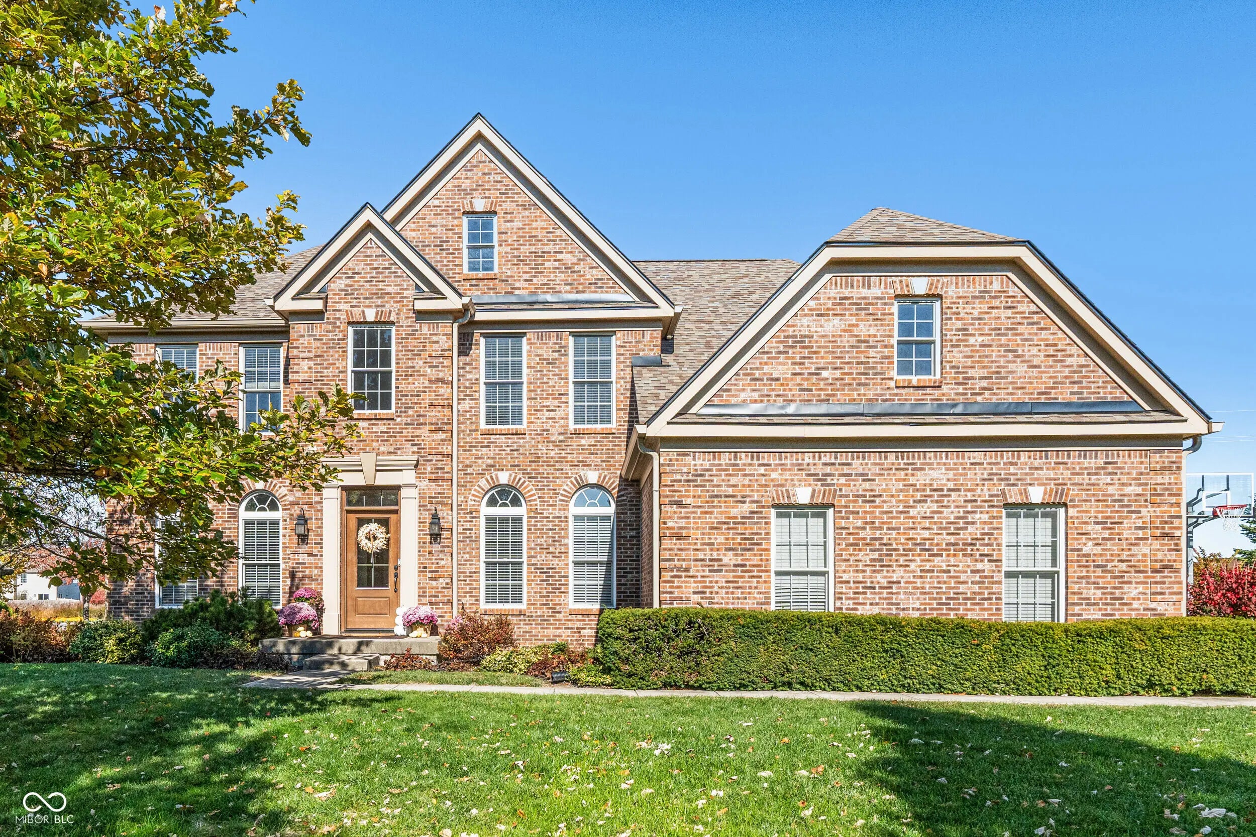 Photo of 8856 Pin Oak Drive Zionsville, IN 46077