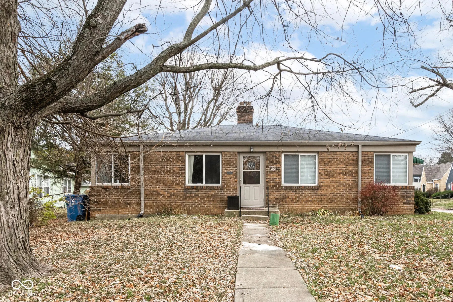 5303 N College Avenue, Indianapolis