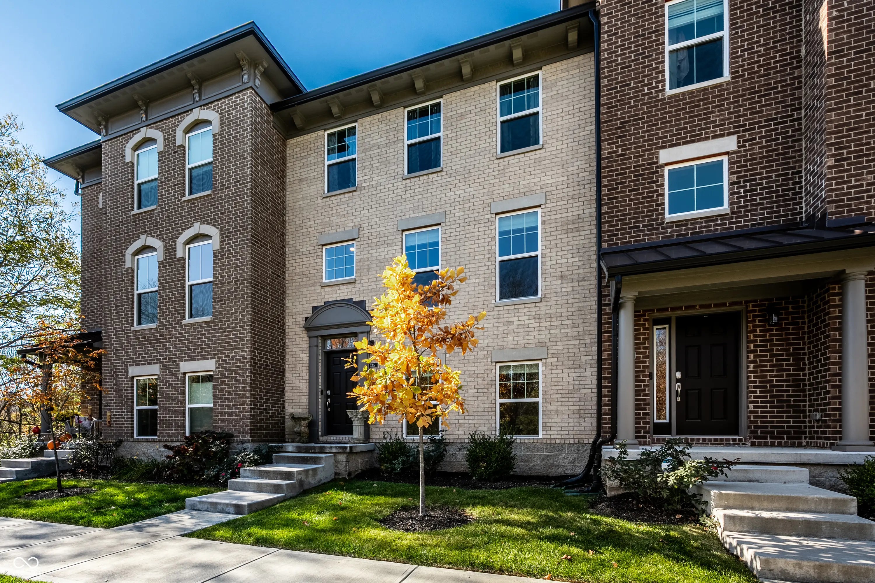 345 Wakefield Way, Zionsville