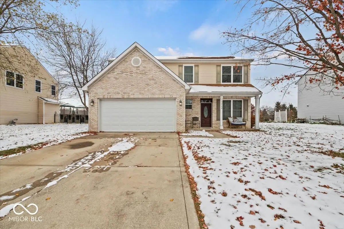 Photo of 13048 Ross Crossing Fishers, IN 46038