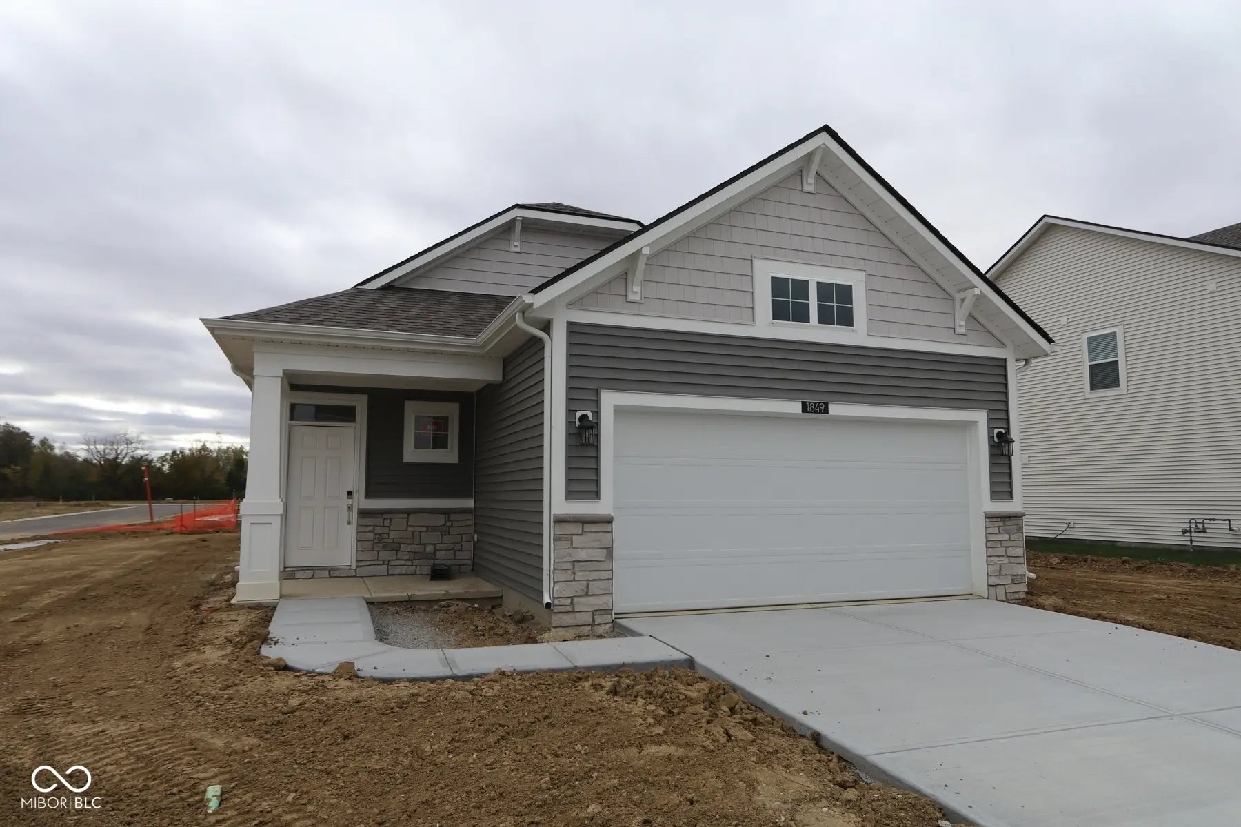 1849 James Pierce Drive, Shelbyville