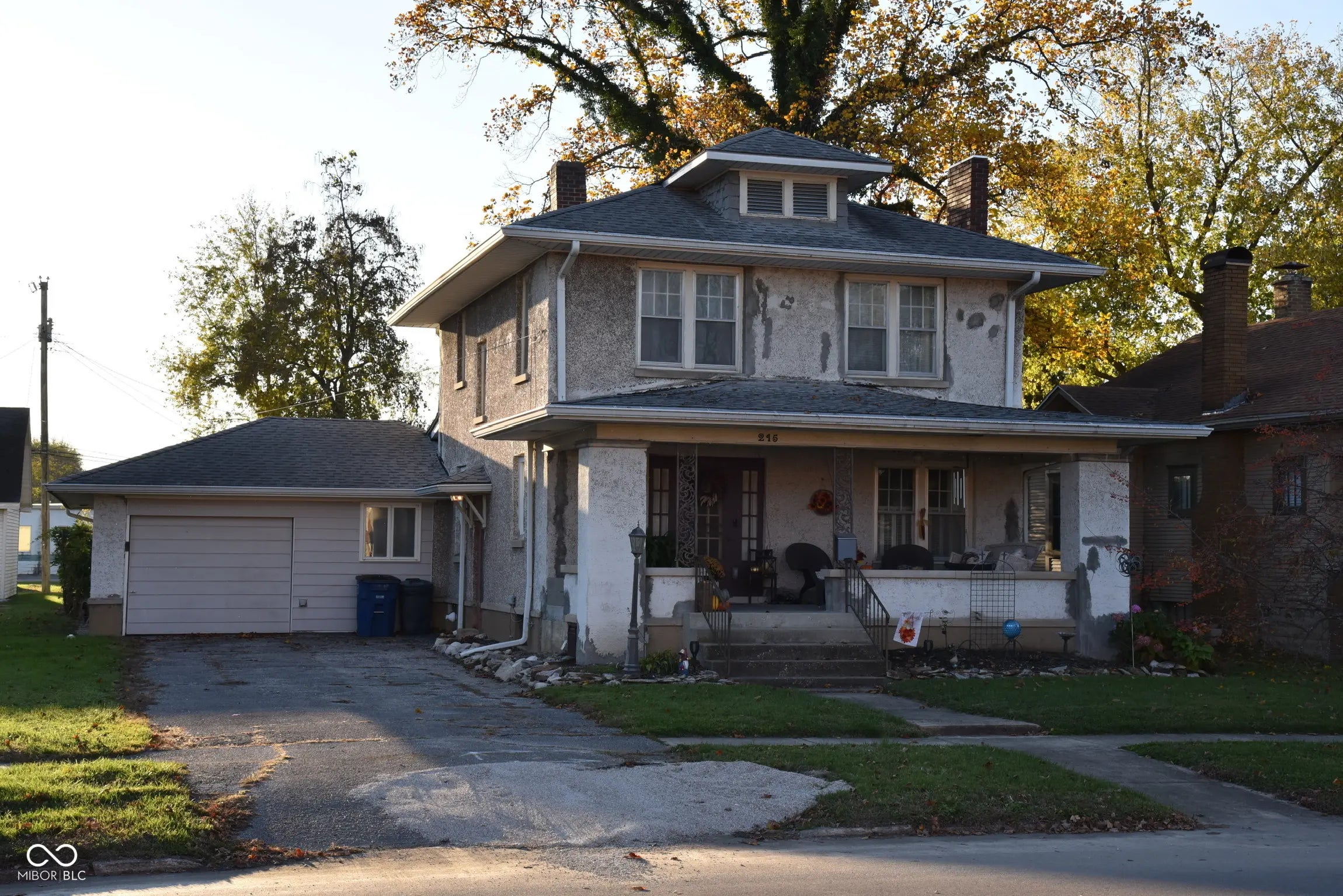 215 S 8th Street, Mitchell