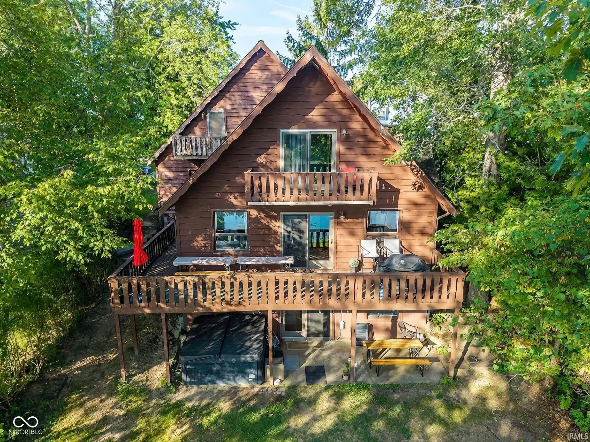 Photo of 8710 E Susanna Lane North Webster, IN 46555