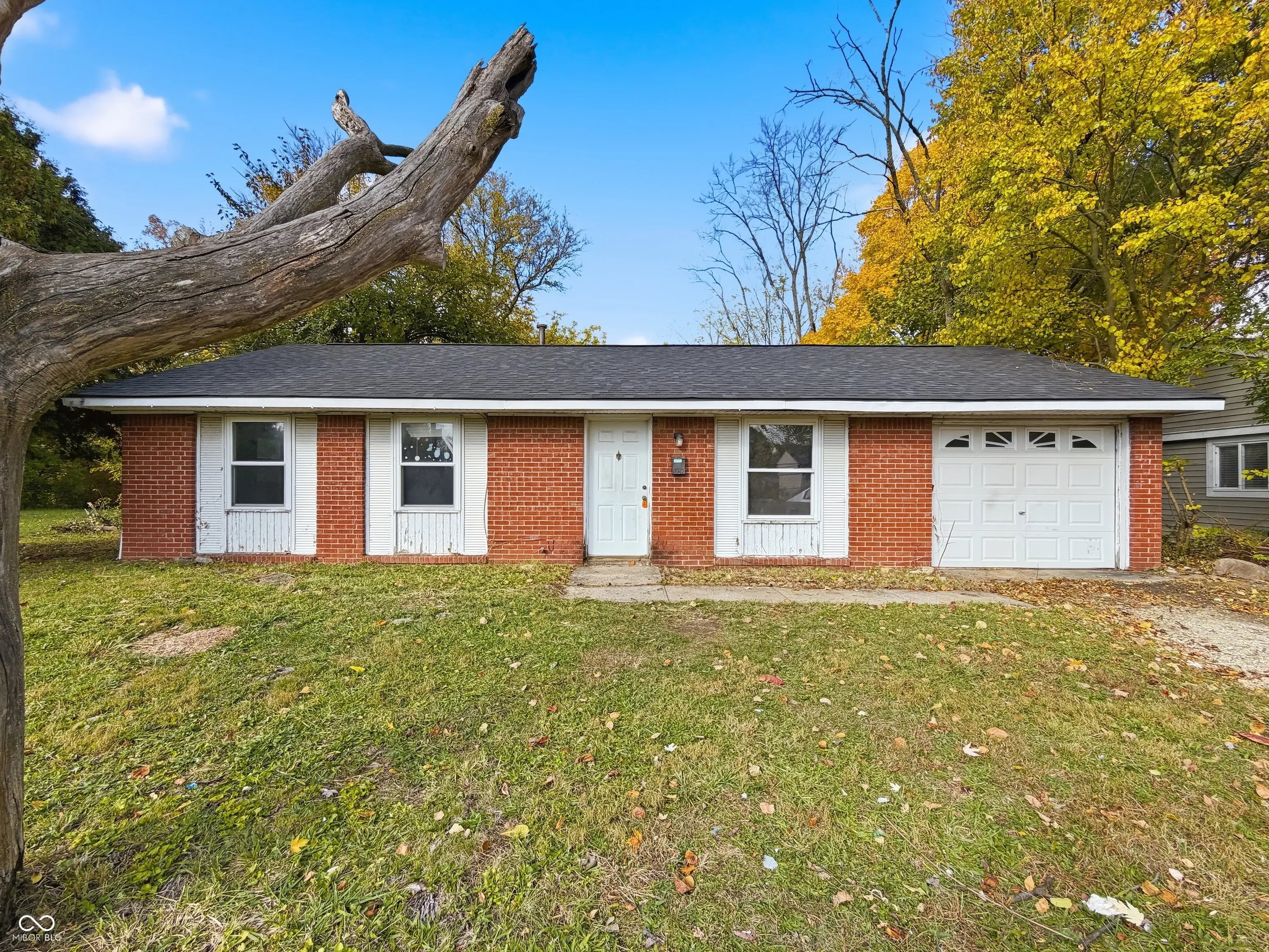Photo of 9420 Conried Drive Indianapolis, IN 46235