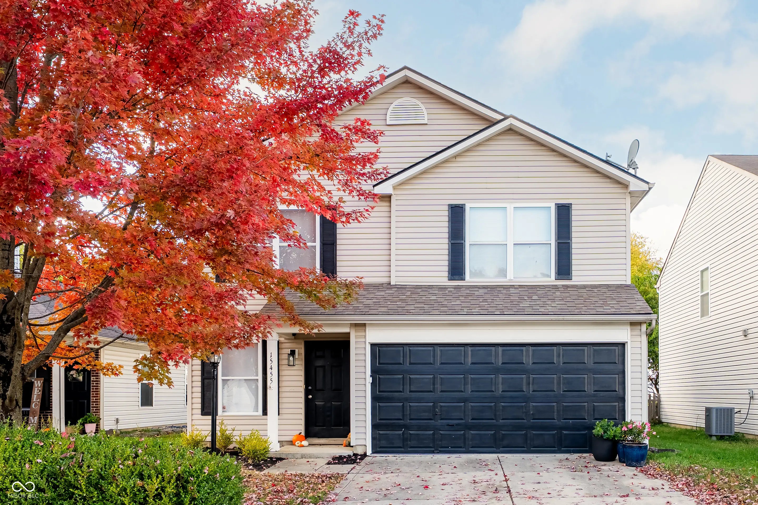 15455 Wandering Way, Noblesville