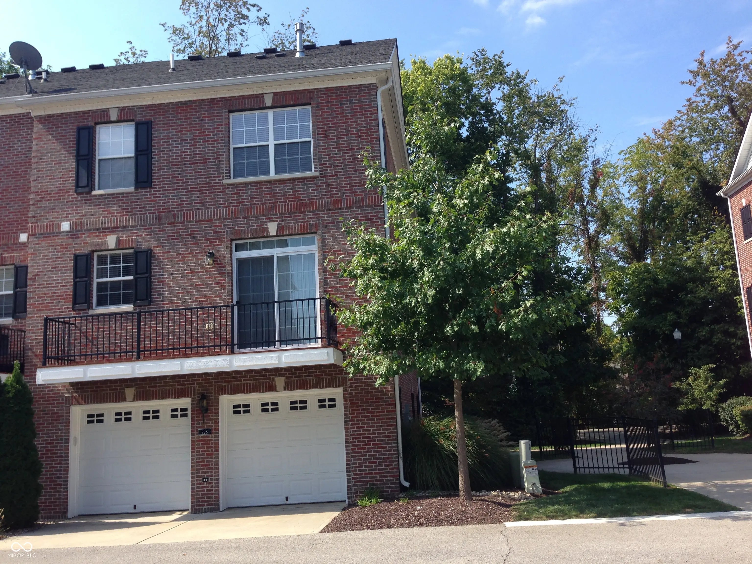 998 3rd Avenue Nw, Carmel