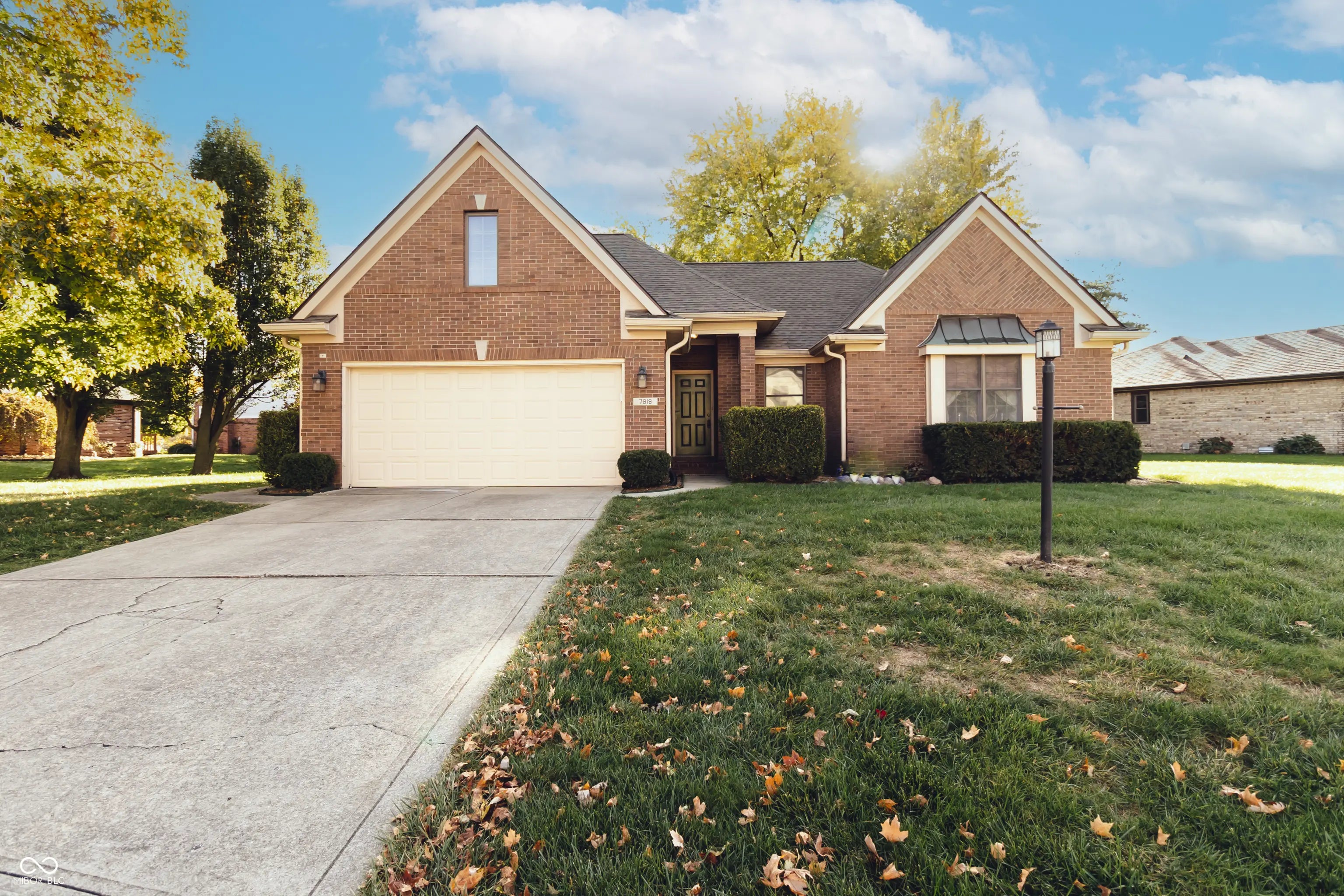 Photo of 7919 Santolina Drive Indianapolis, IN 46237
