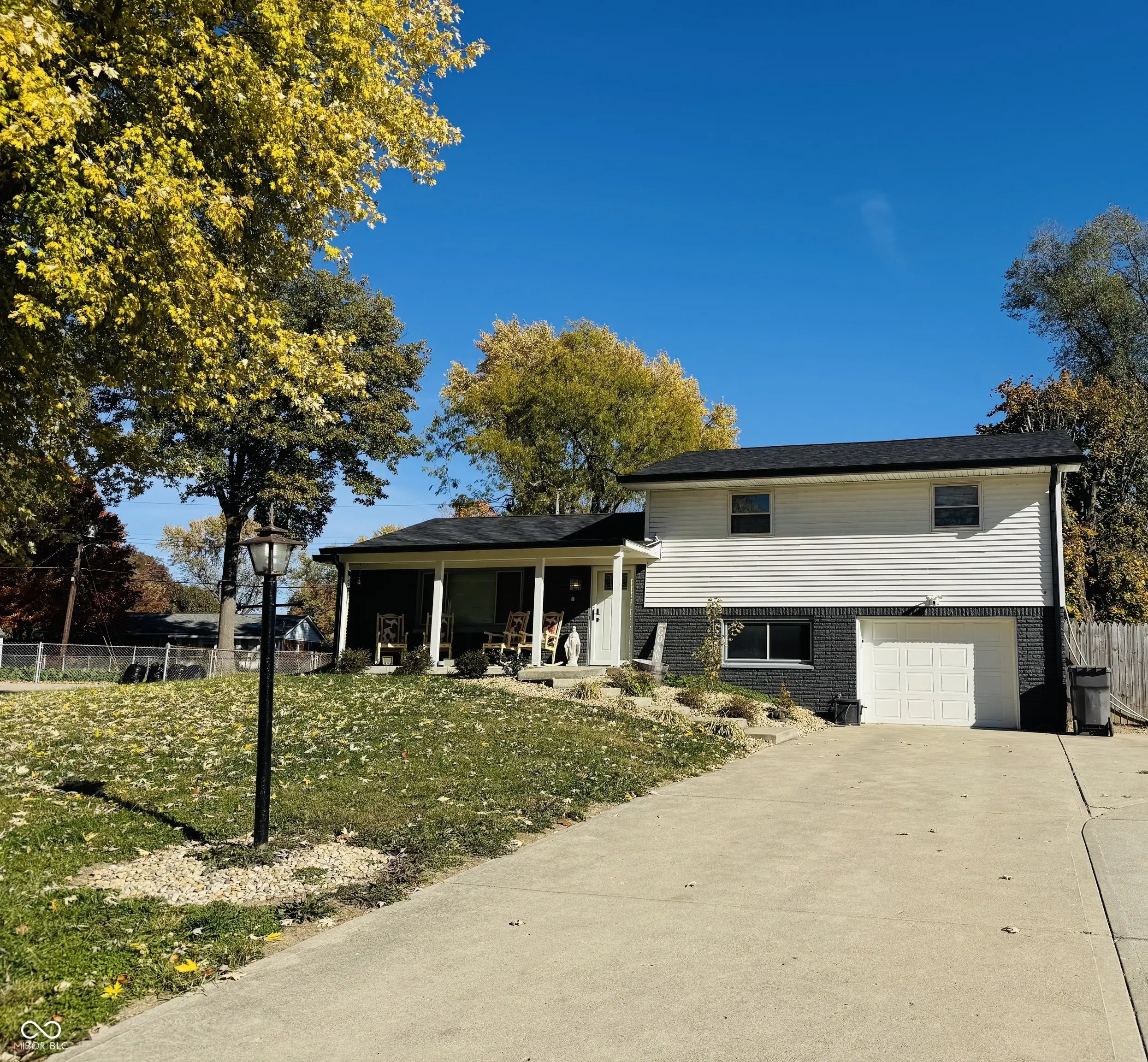 8149 S Pennsylvania Street, Indianapolis