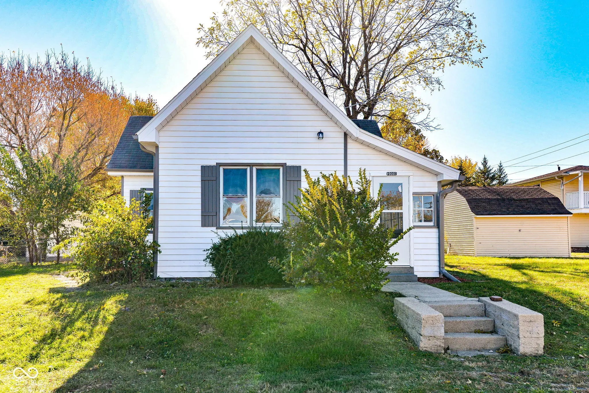 2009 S L Street, Elwood