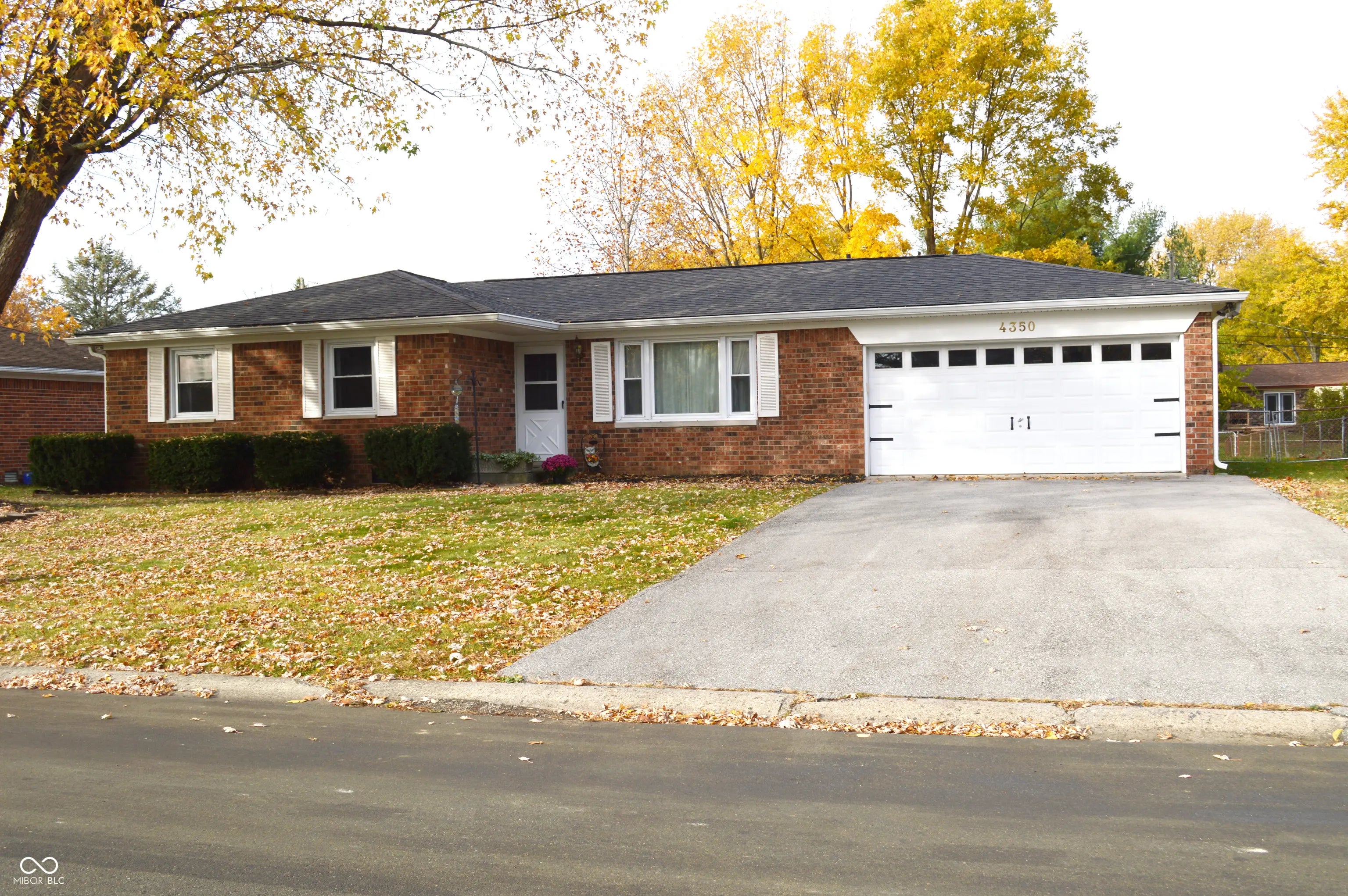 Photo of 4350 Aspen Drive Brownsburg, IN 46112