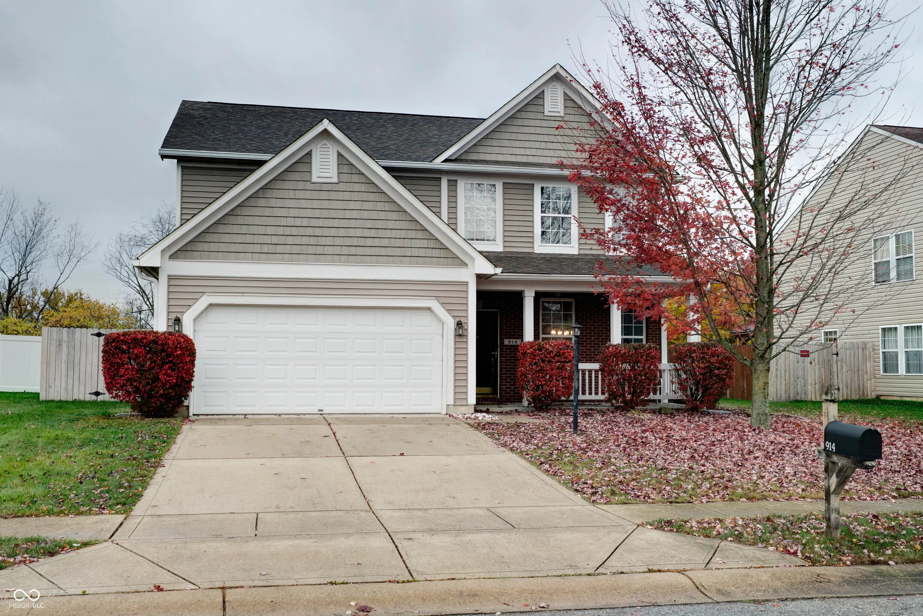 914 Freestone Drive, Indianapolis