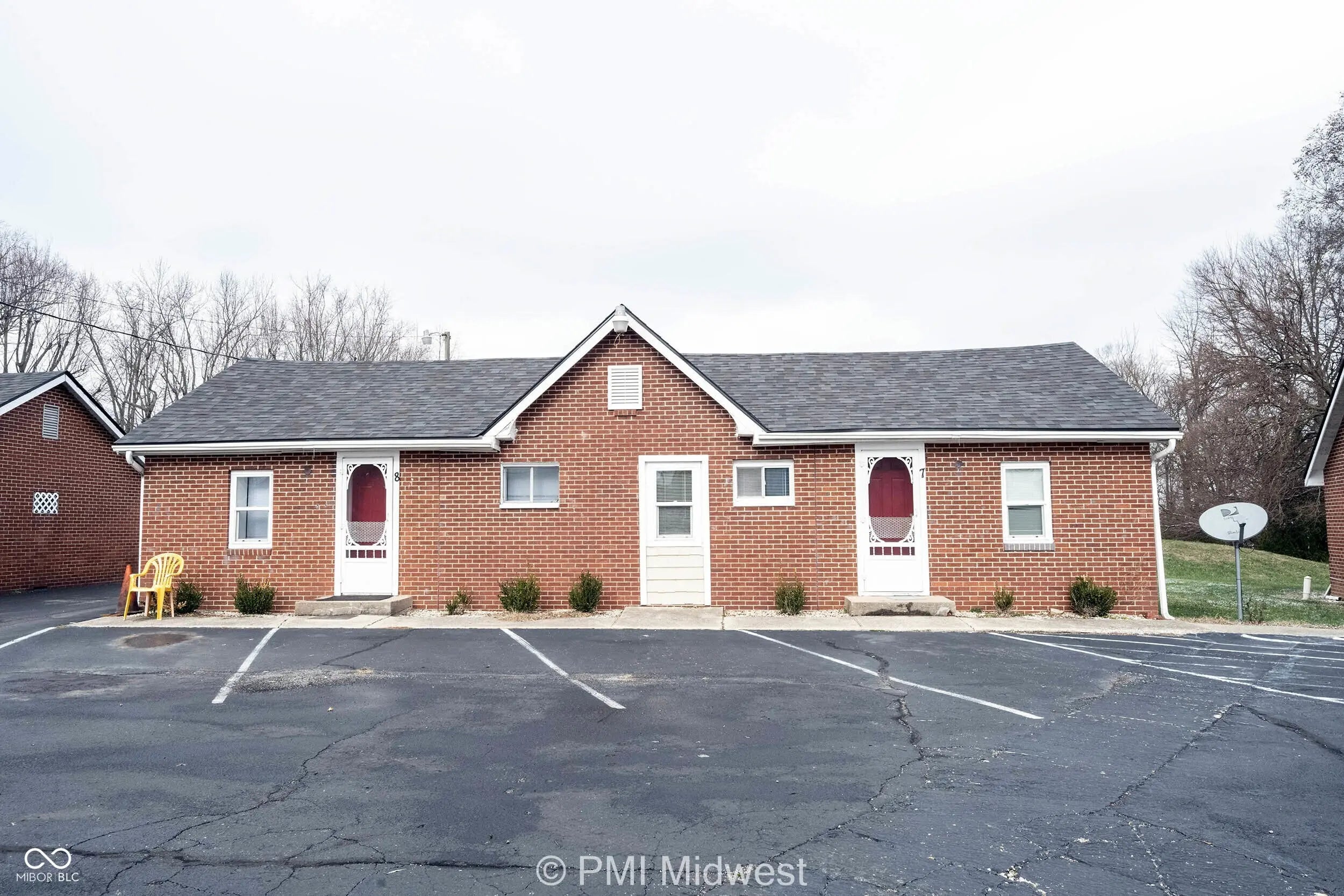 Photo of 2142 W Us Highway 40 8 Greenfield, IN 46140