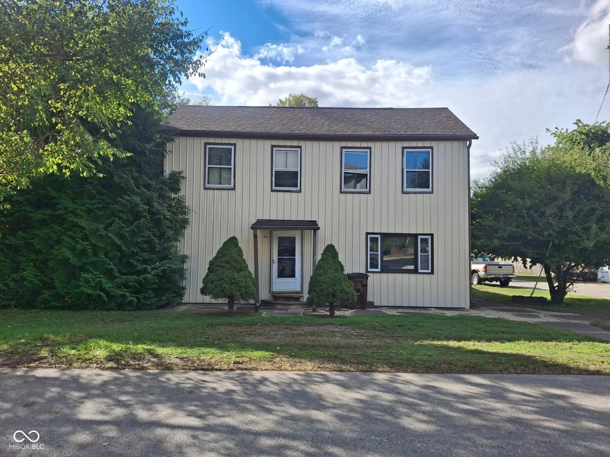 Photo of 8292 Main Street Williamsburg, IN 47393