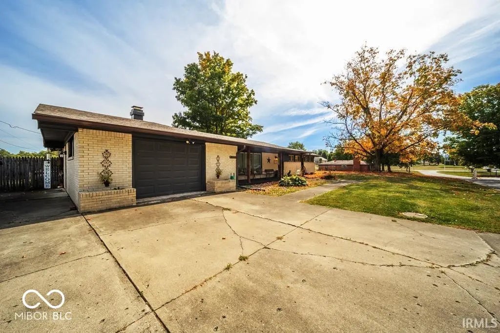 Photo of 8000 S Maple Drive Daleville, IN 47334