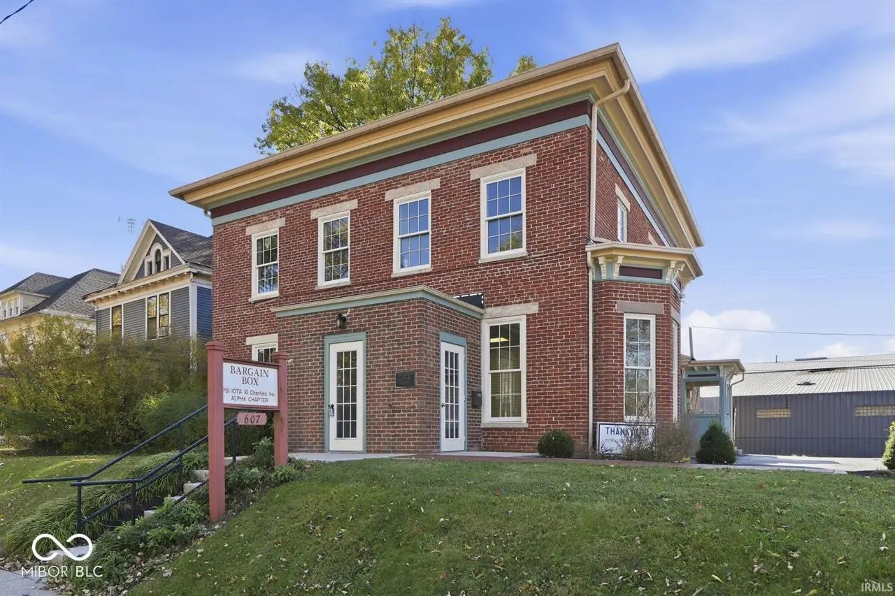 Photo of 607 E Charles Street Muncie, IN 47305