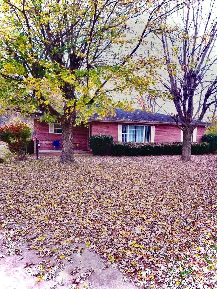 Photo of 290 S State Road 135 Brownstown, IN 47220