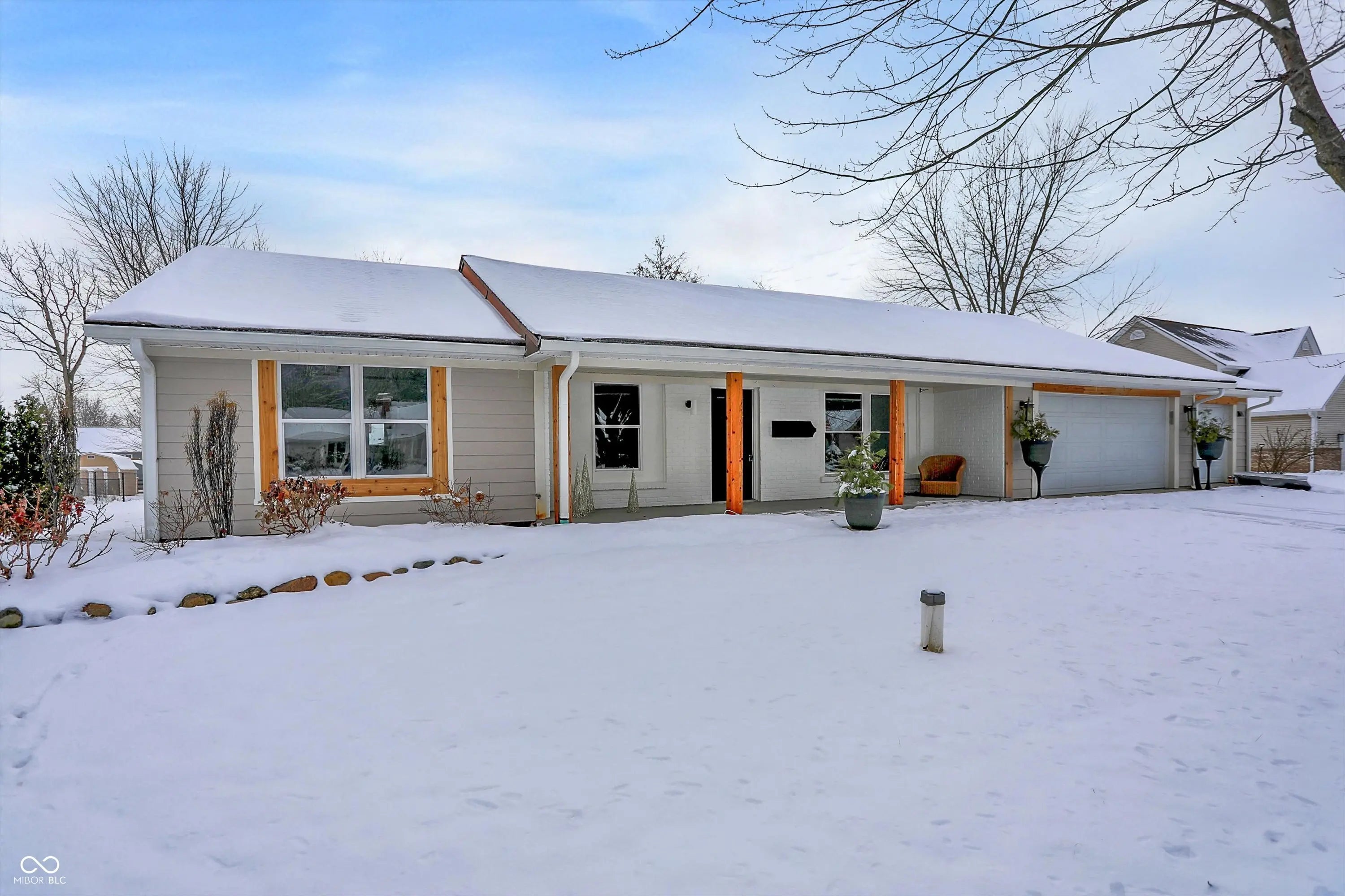 Photo of 9785 Barth Drive Zionsville, IN 46077