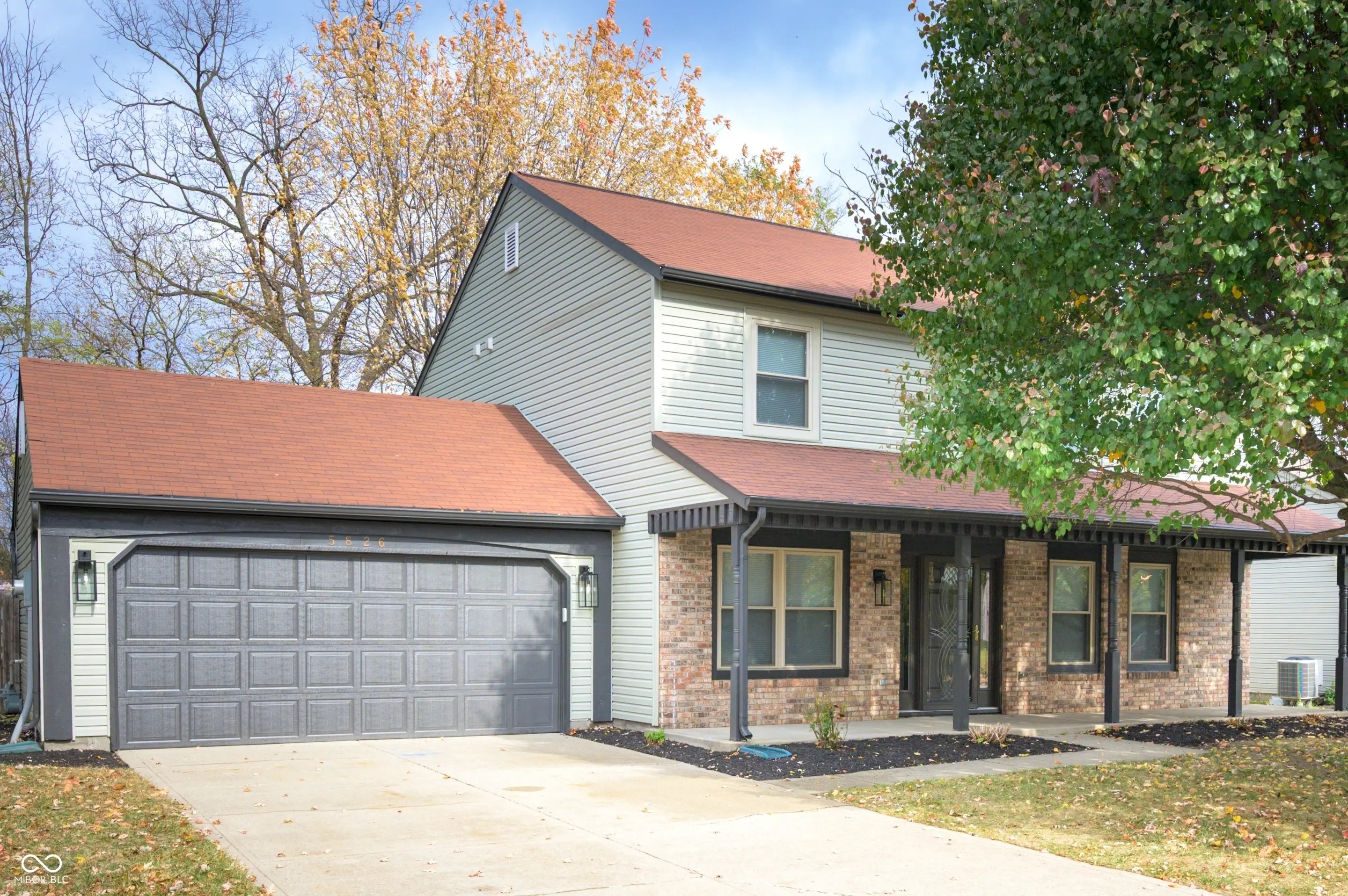 Photo of 5826 Petersburg Parkway Indianapolis, IN 46254